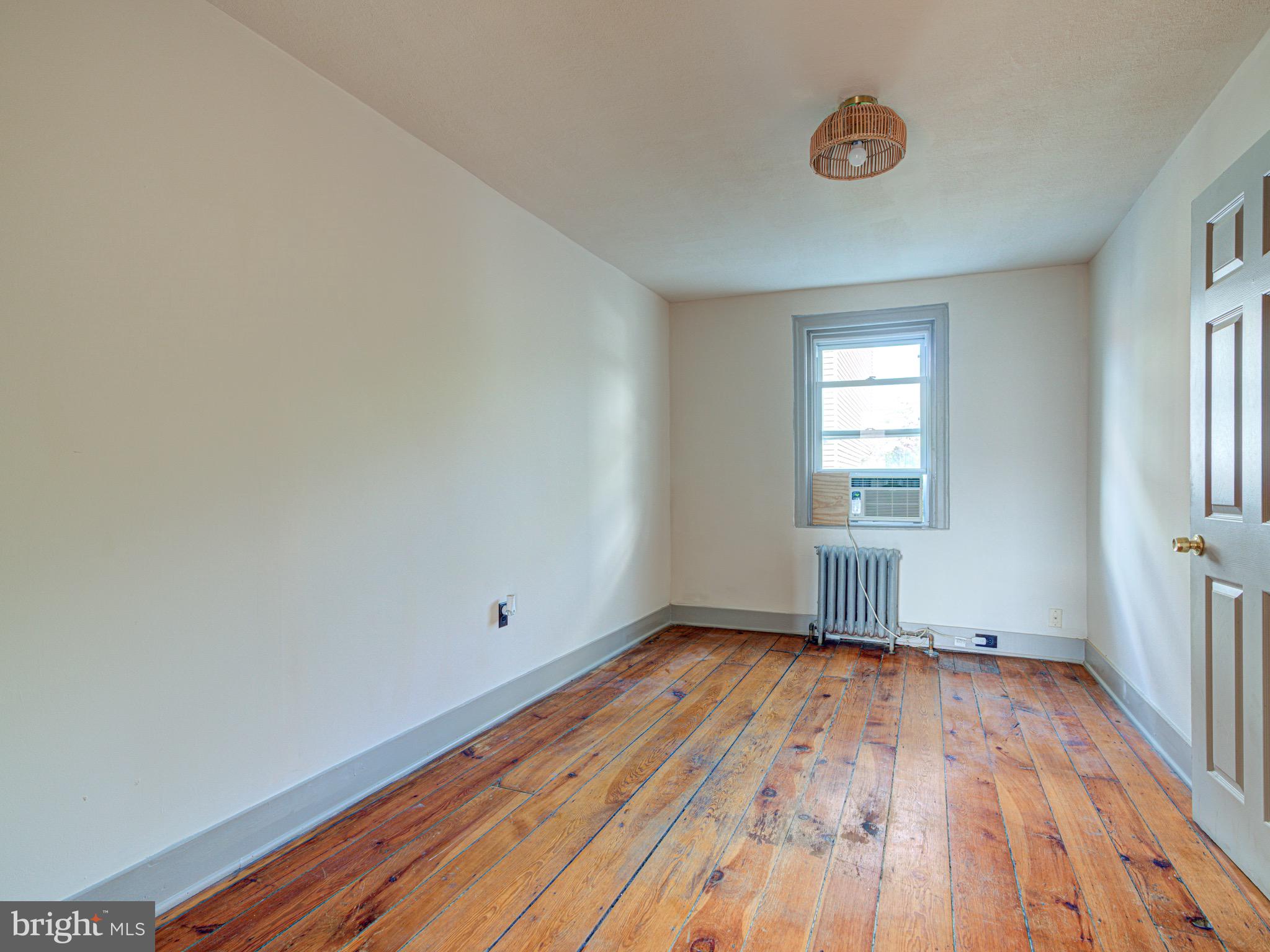 SOUTH KENSINGTON - Residential Lease