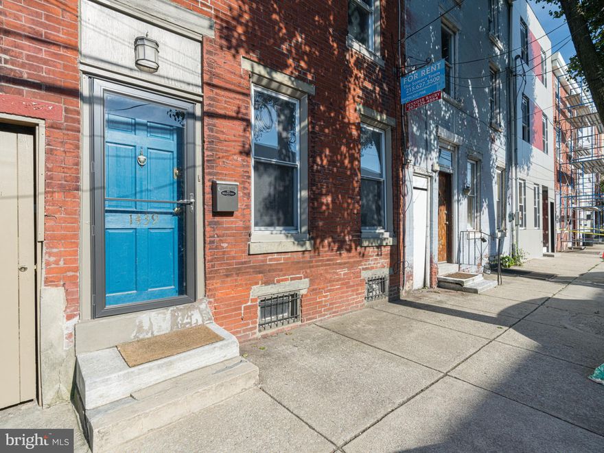 Location Location Location!! This very spacious, updated 3-story, 4 bedroom property is in the HEART of South Kensington, in immediate proximity to all the sites and venue on both Front St and Frankford Ave in Fishtown, a block away from renowned restaurant Laser Wolf, and super close to Northern Liberties. It is the best combination of original features such as the hardwood flooring throughout and the updated modern renovations such as the open kitchen and full bath. First floor has open layout with tons of natural light, living and dining area into the expansive kitchen with luxury appliances, countertop and cabinets and shelving. Back yard is massive (has temporary usage all the way to Hope St) amazing for entertaining or BBQ. Upstairs has very large bedrooms with ample closet space and modern full bath! Basement is full, plenty of space for storage and laundry is included in the basement. This is one of the best blocks in South Kensington adjacent right below Jefferson St. Home is vacant and available immediately! Make your appointment today! Requirements: Applicants to make 3x the monthly rent in verifiable net income, credit history to be considered, no evictions within the past 4 years, and must have a verifiable rental history with on-time rental payments. Exceptions to this criteria may exist under the law and will be considered.  Available August 1 .  Depth of property around 50 feet.  Really nice private back yard.

Requirements: Applicants to make 3x the monthly rent in verifiable net income, credit history to be considered, no evictions within the past 4 years, and must have a verifiable rental history with on-time rental payments