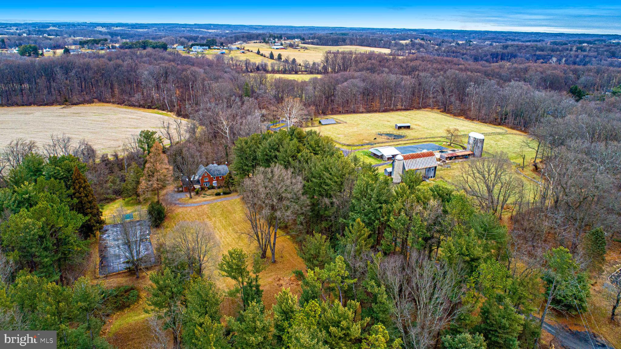 117 and 118 FOXRIDGE DRIVE