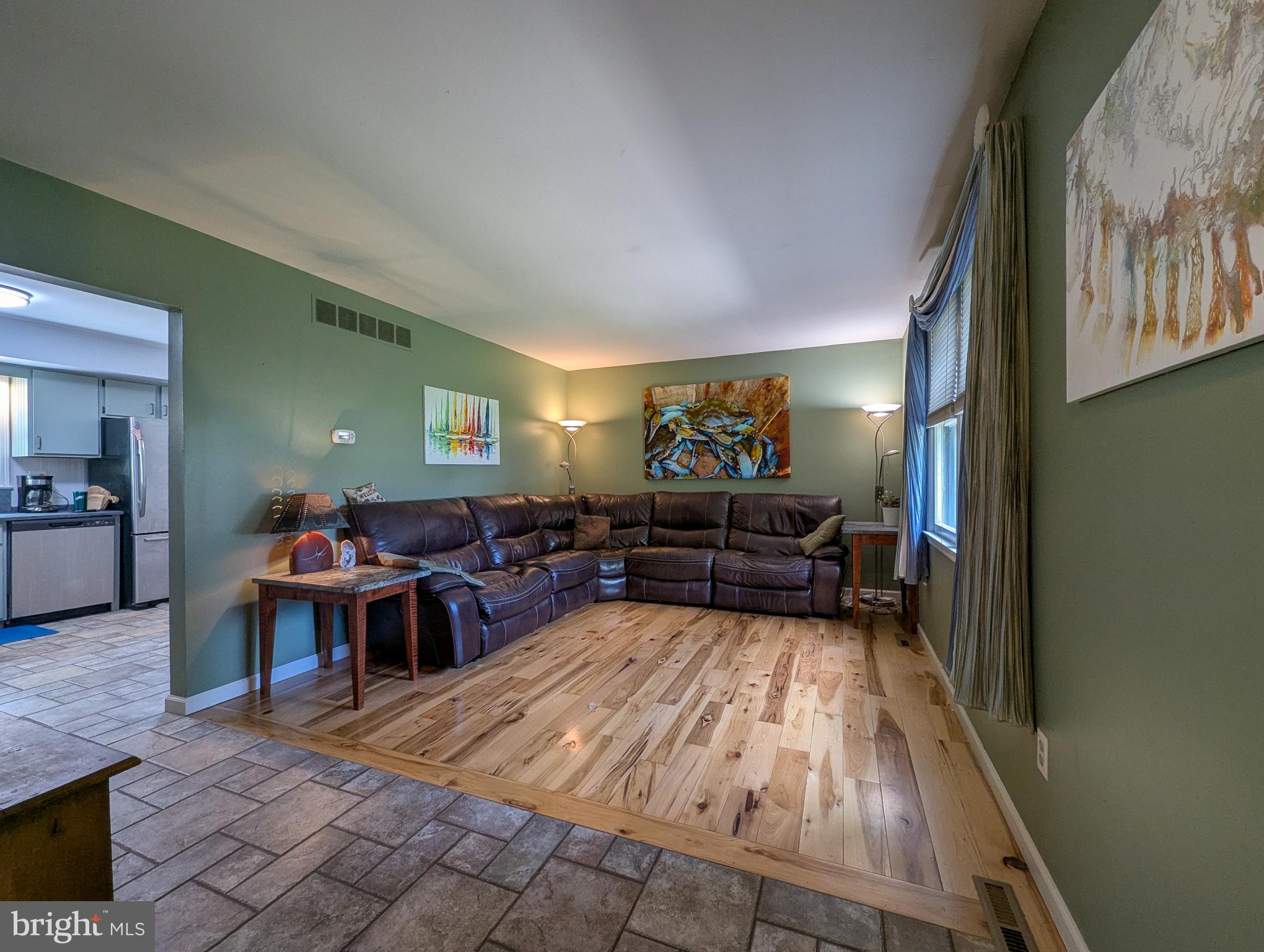 664 HARPER LANE