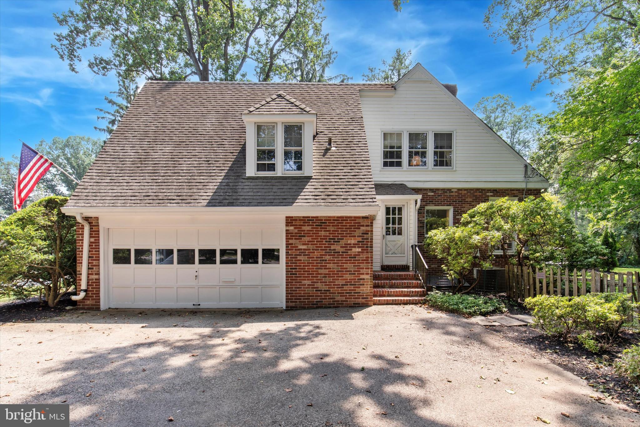 BRYN MAWR - Residential