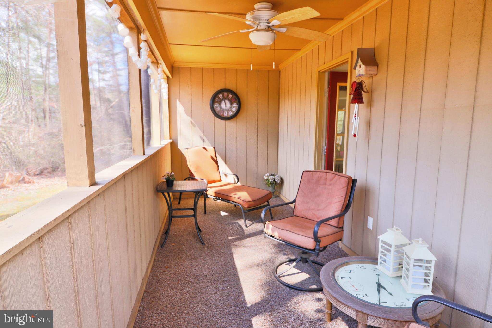 COUNTRYSIDE - Residential