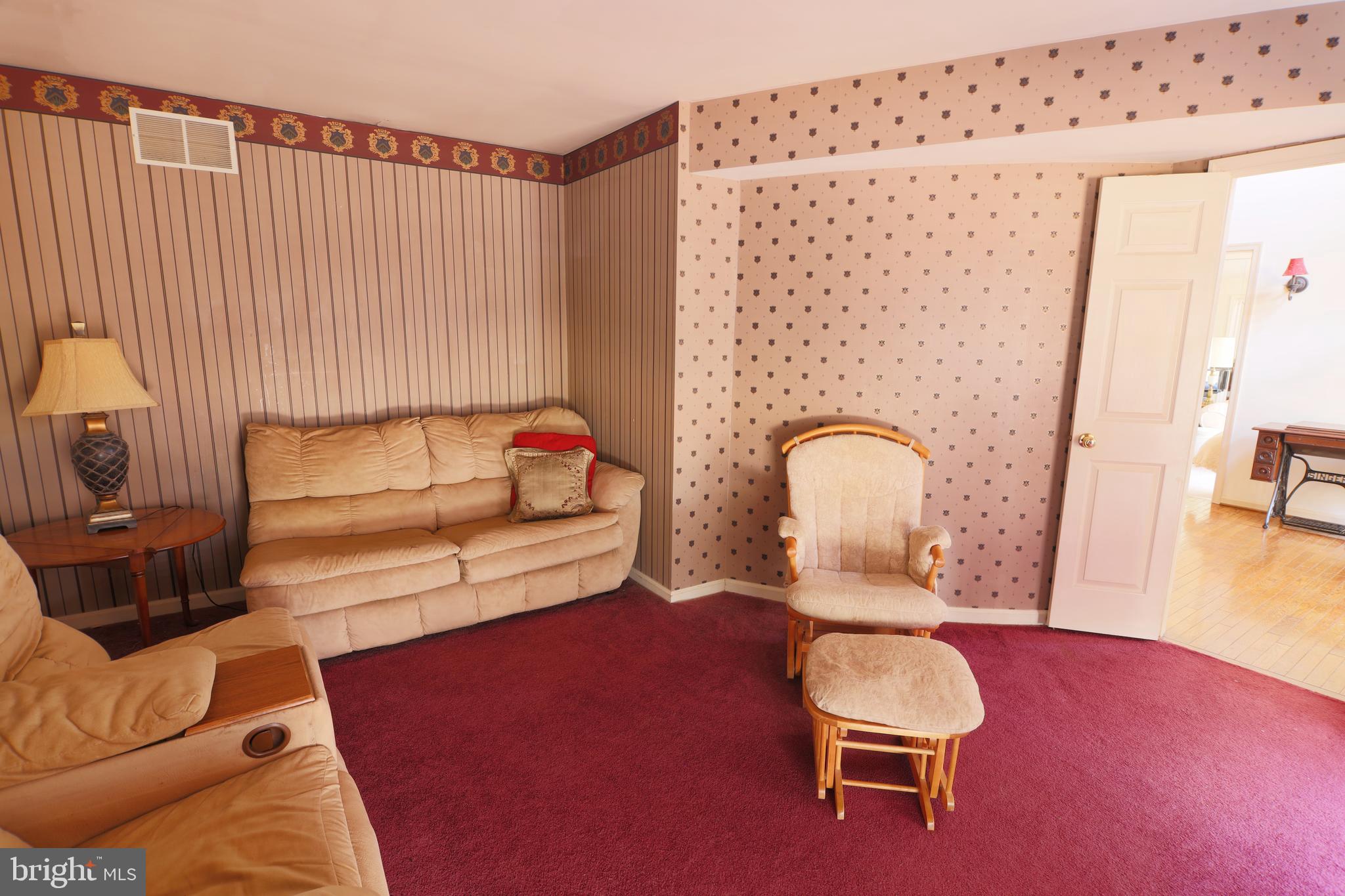 COUNTRYSIDE - Residential