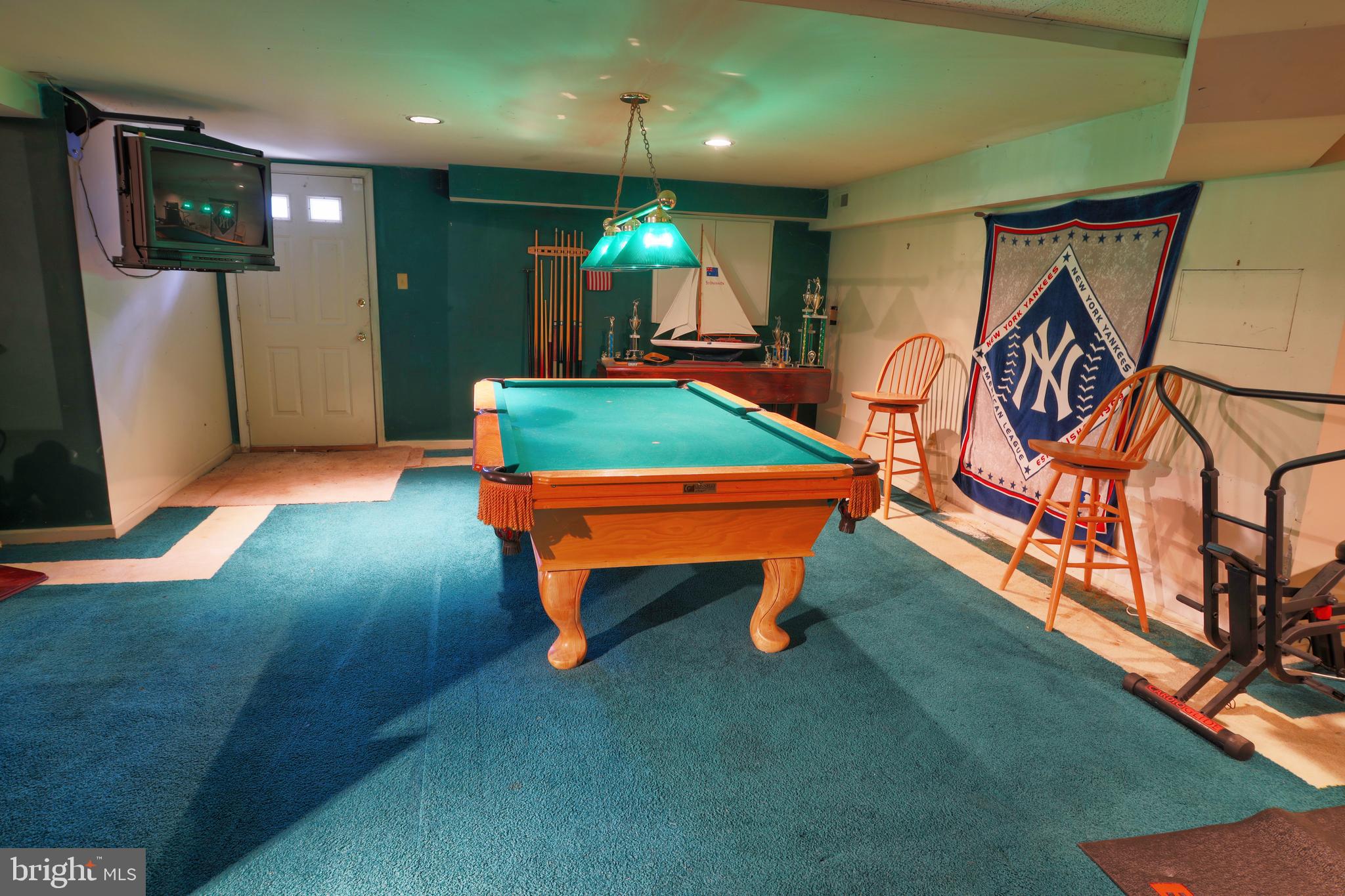 COUNTRYSIDE - Residential