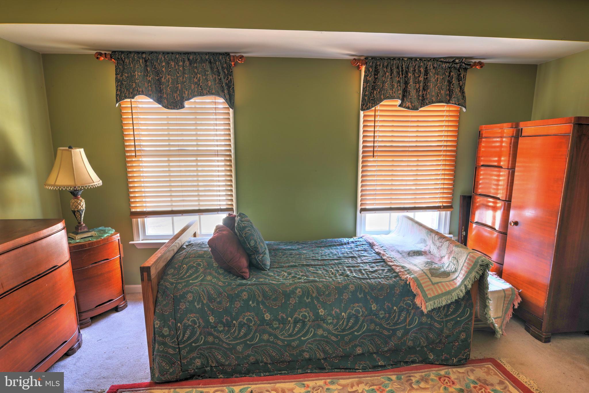 COUNTRYSIDE - Residential