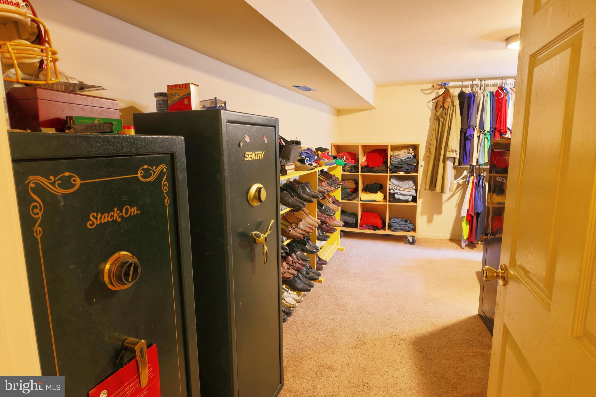 COUNTRYSIDE - Residential