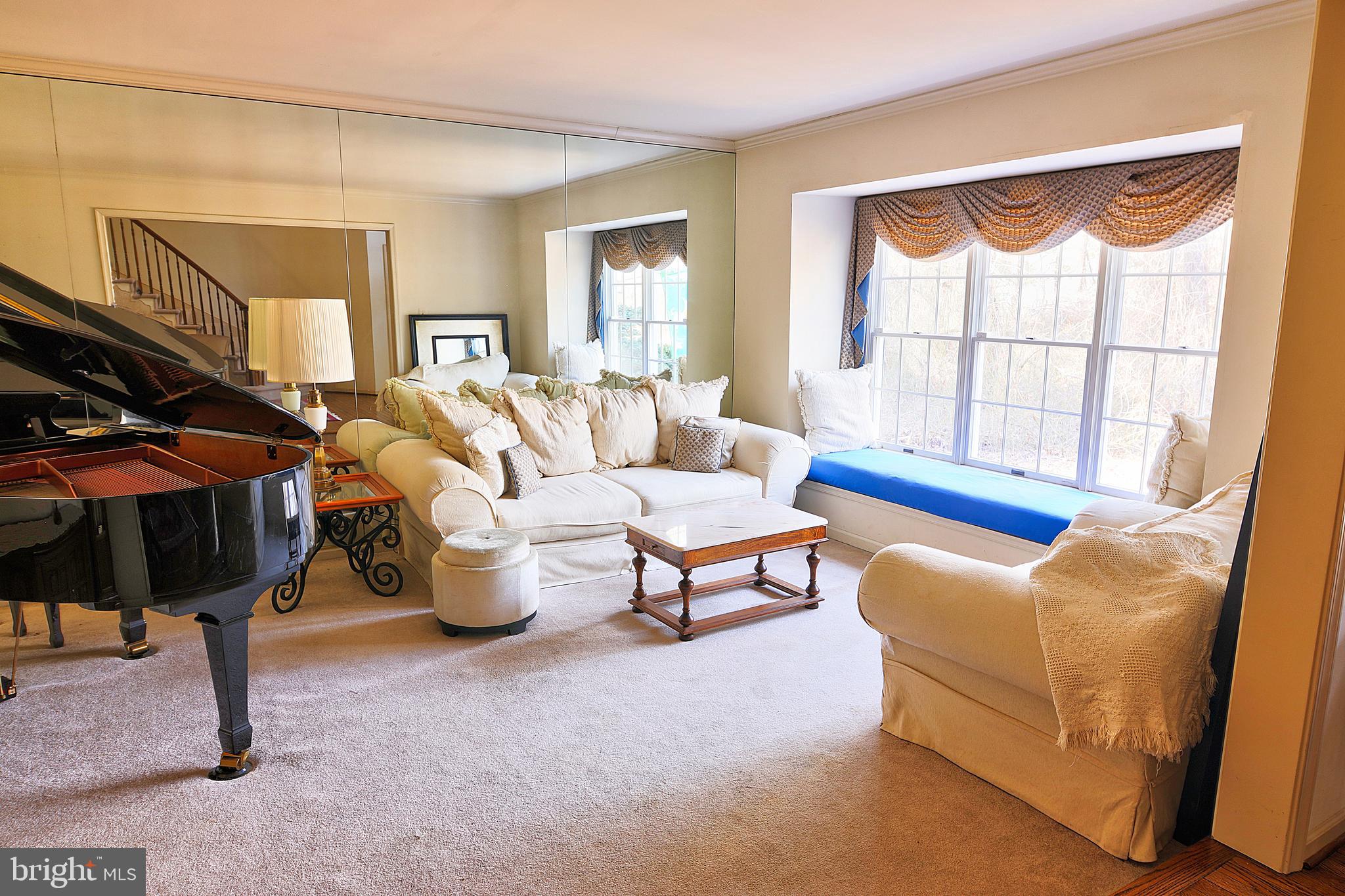 COUNTRYSIDE - Residential