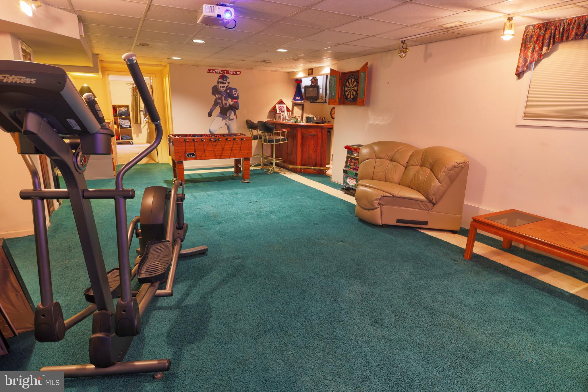 COUNTRYSIDE - Residential