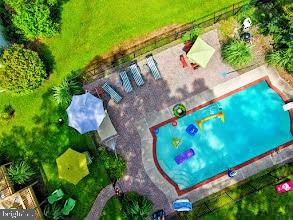 COUNTRYSIDE - Residential