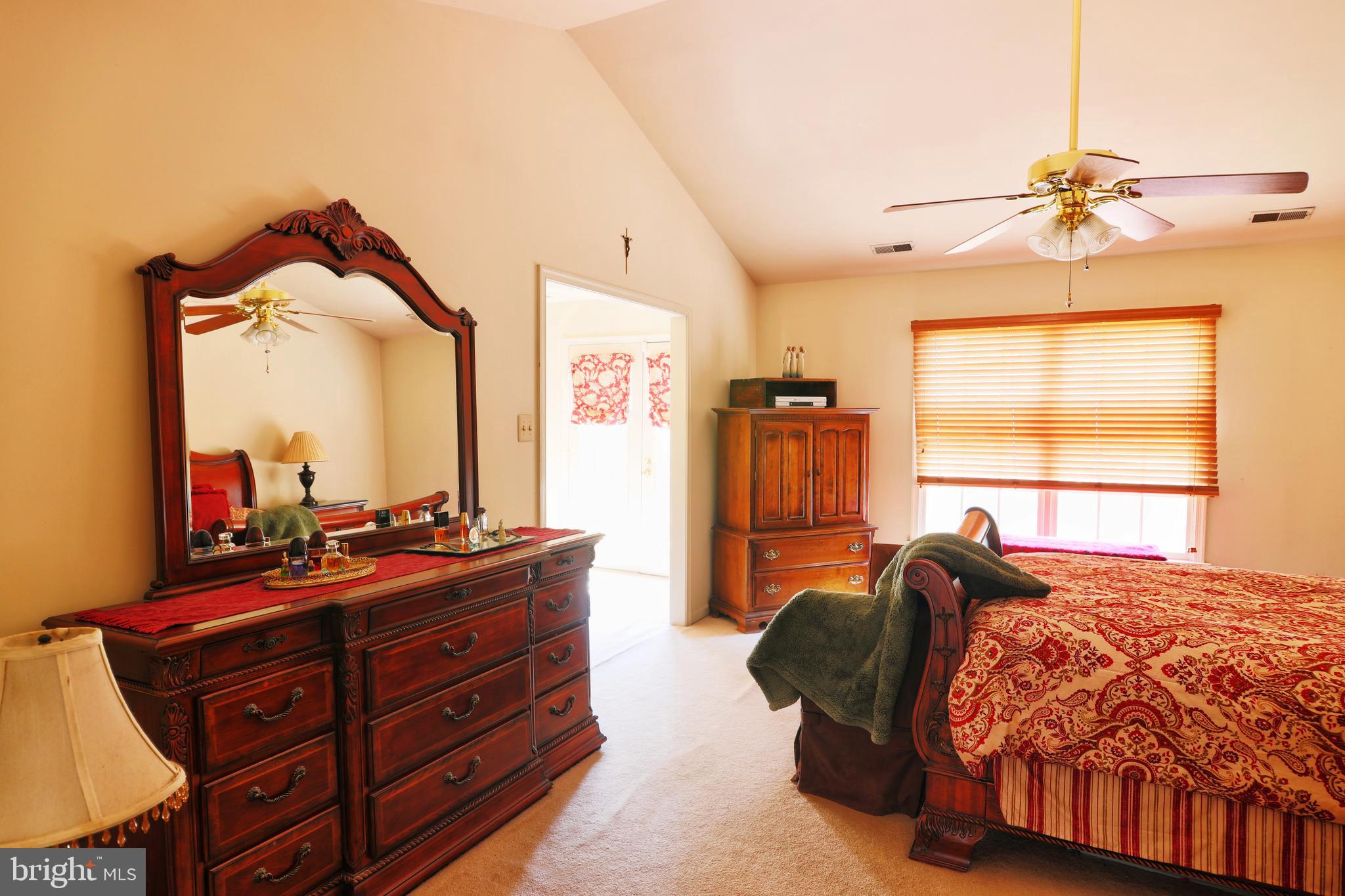 COUNTRYSIDE - Residential