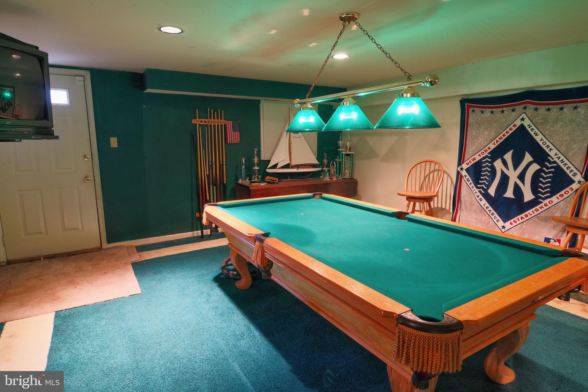 COUNTRYSIDE - Residential