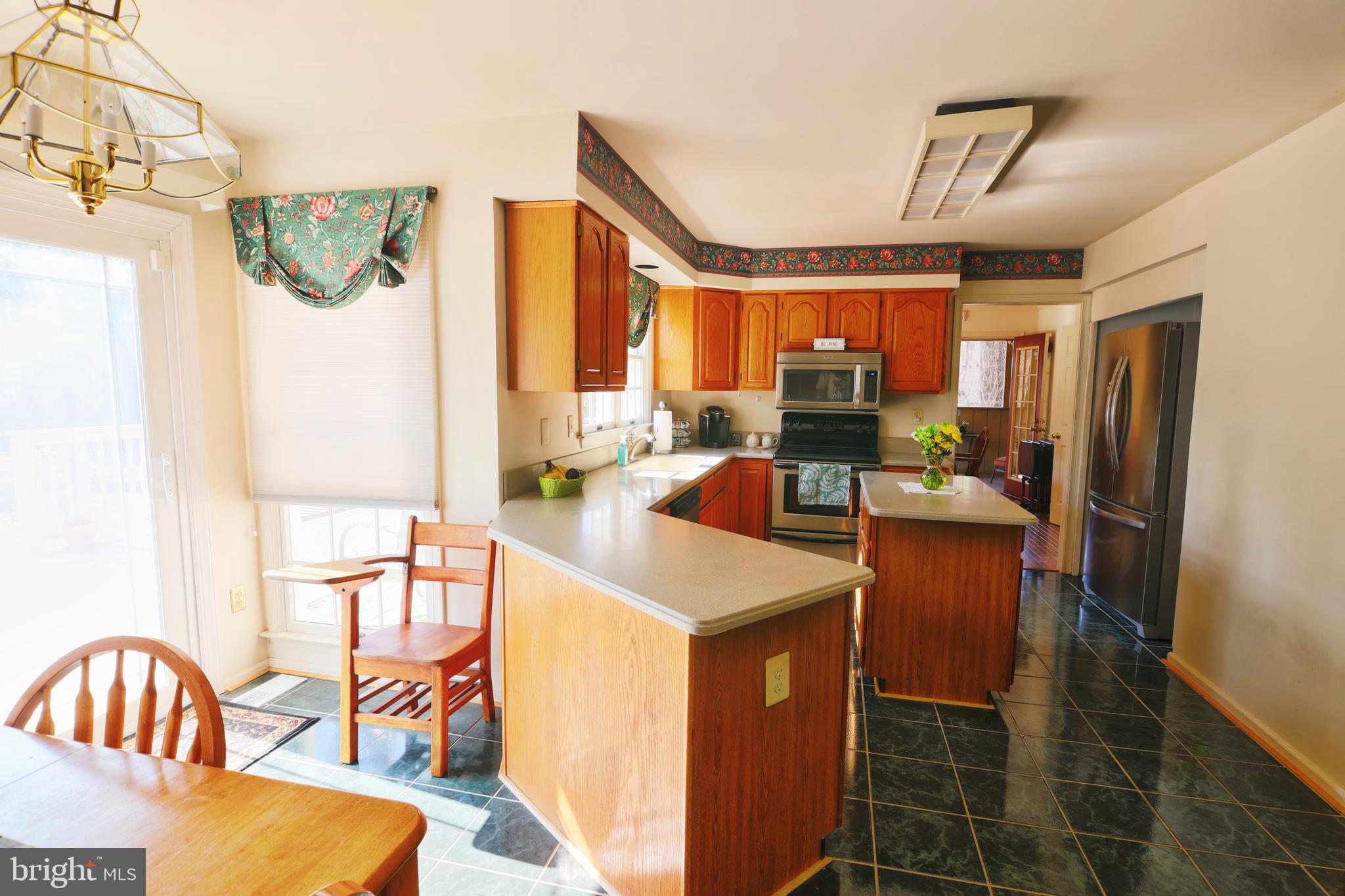 COUNTRYSIDE - Residential