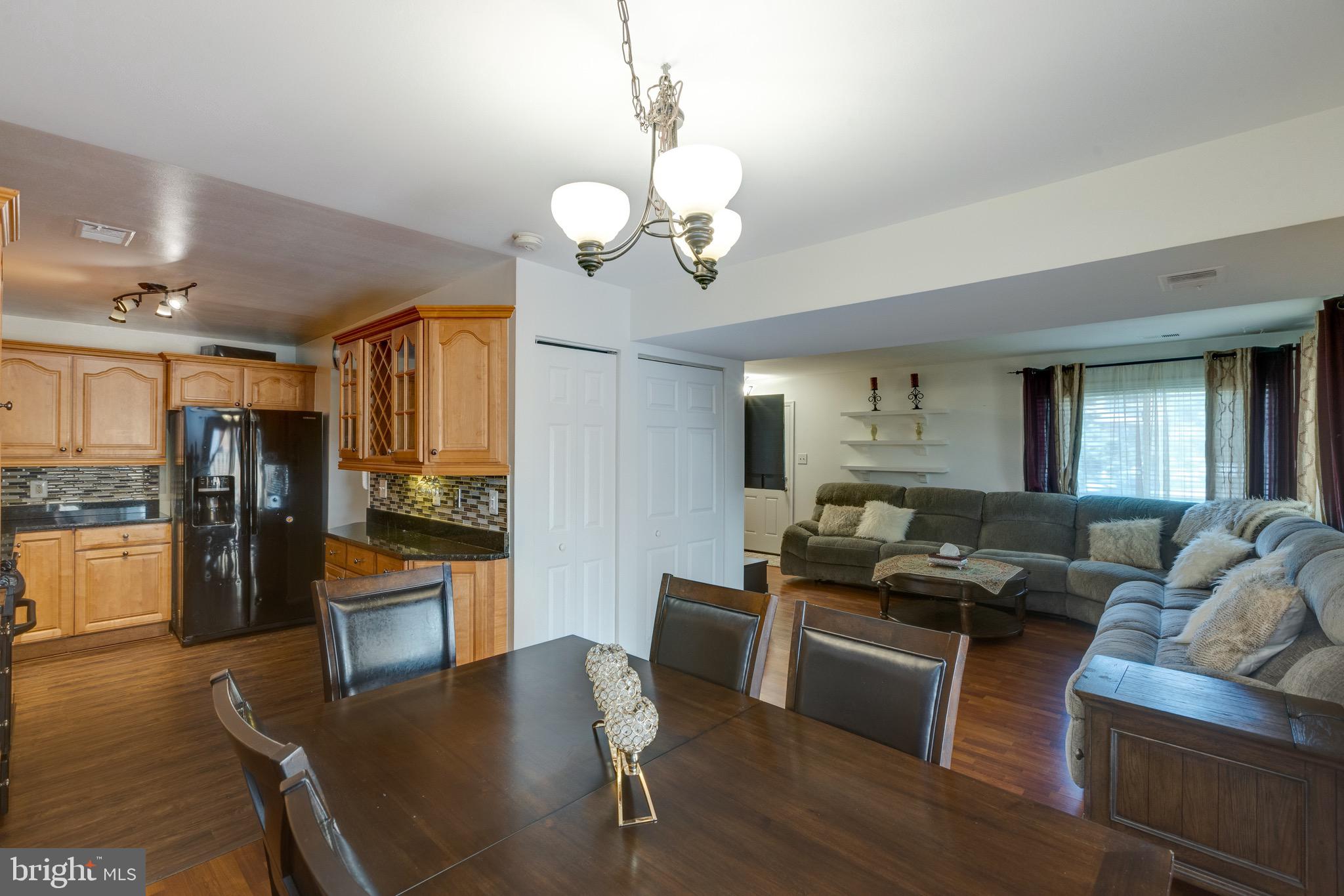 BURKE CENTRE CONSERVANCY - Residential Lease