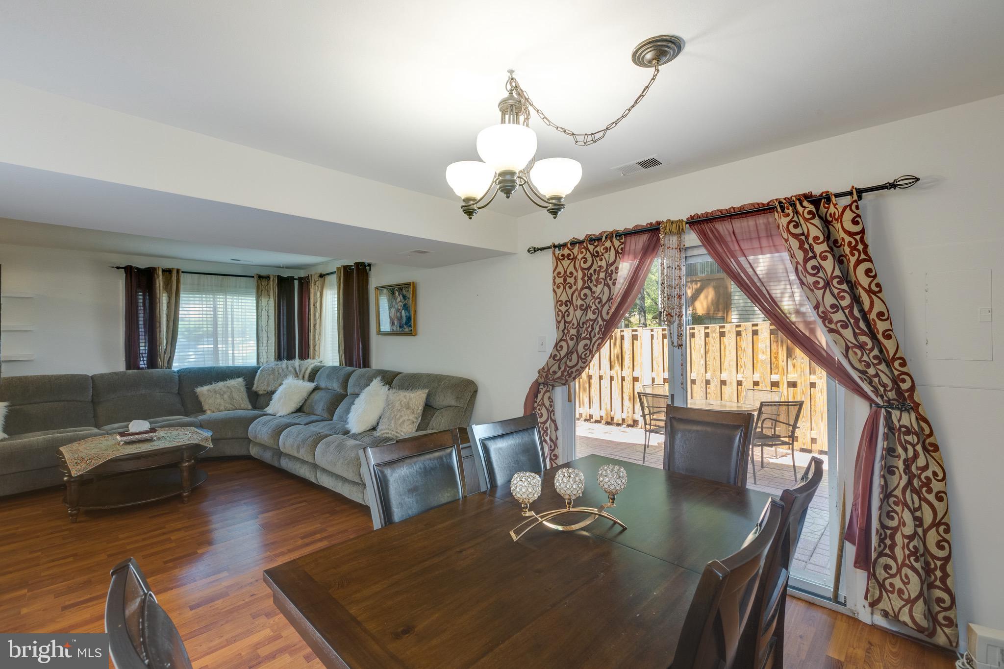 BURKE CENTRE CONSERVANCY - Residential Lease