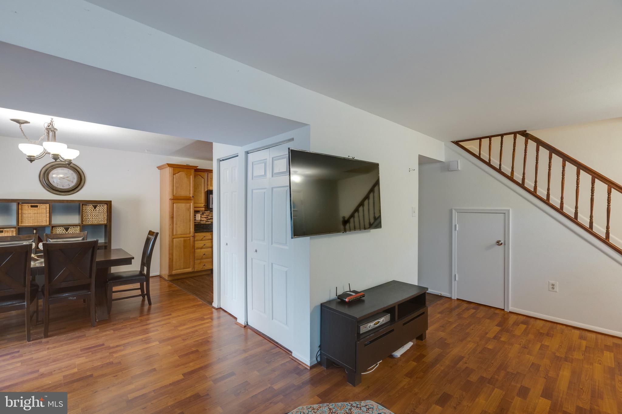 BURKE CENTRE CONSERVANCY - Residential Lease