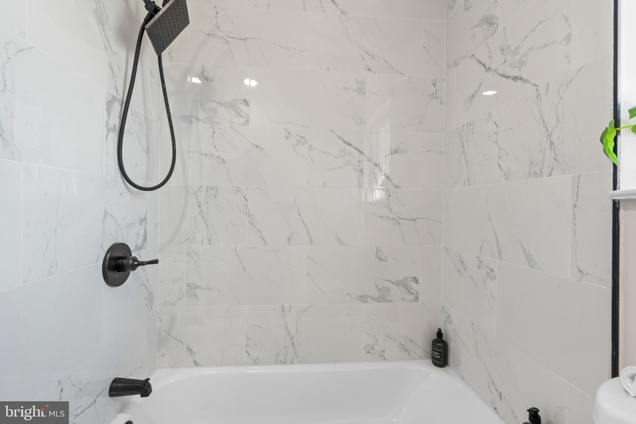 SPARROW RUN - Residential