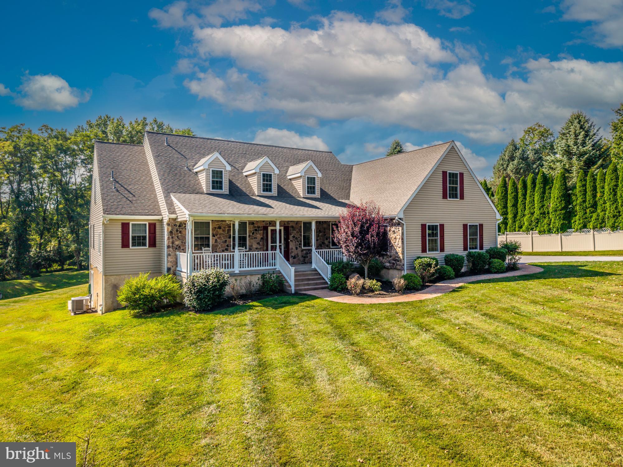 1657 S GLENSIDE ROAD