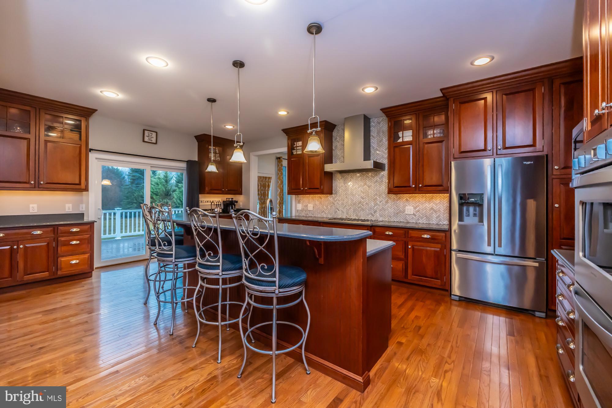 1657 S GLENSIDE ROAD