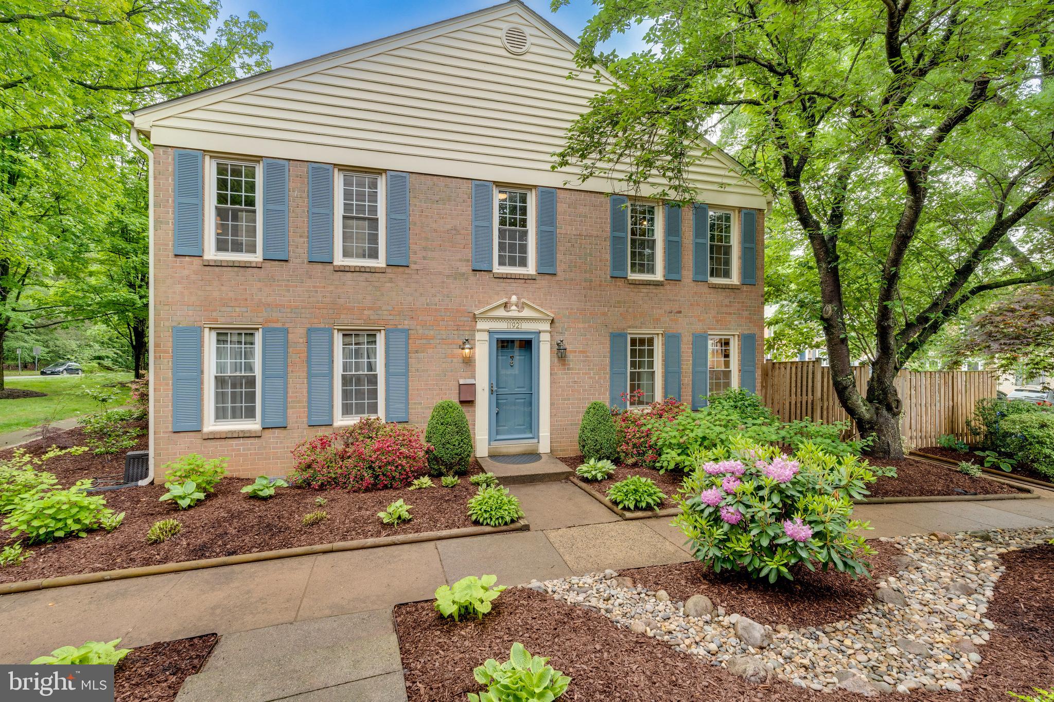 DEEPWOOD - Residential