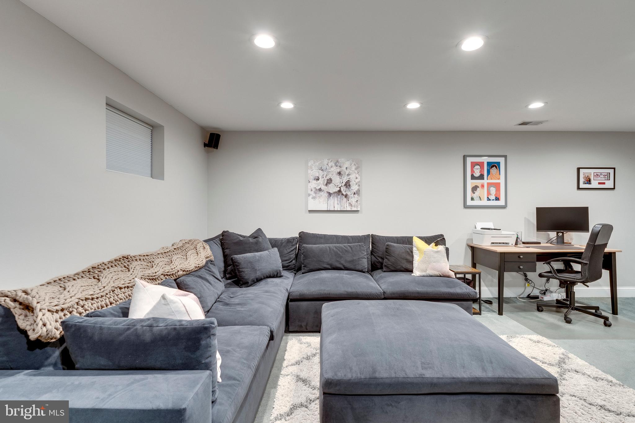 DEEPWOOD - Residential