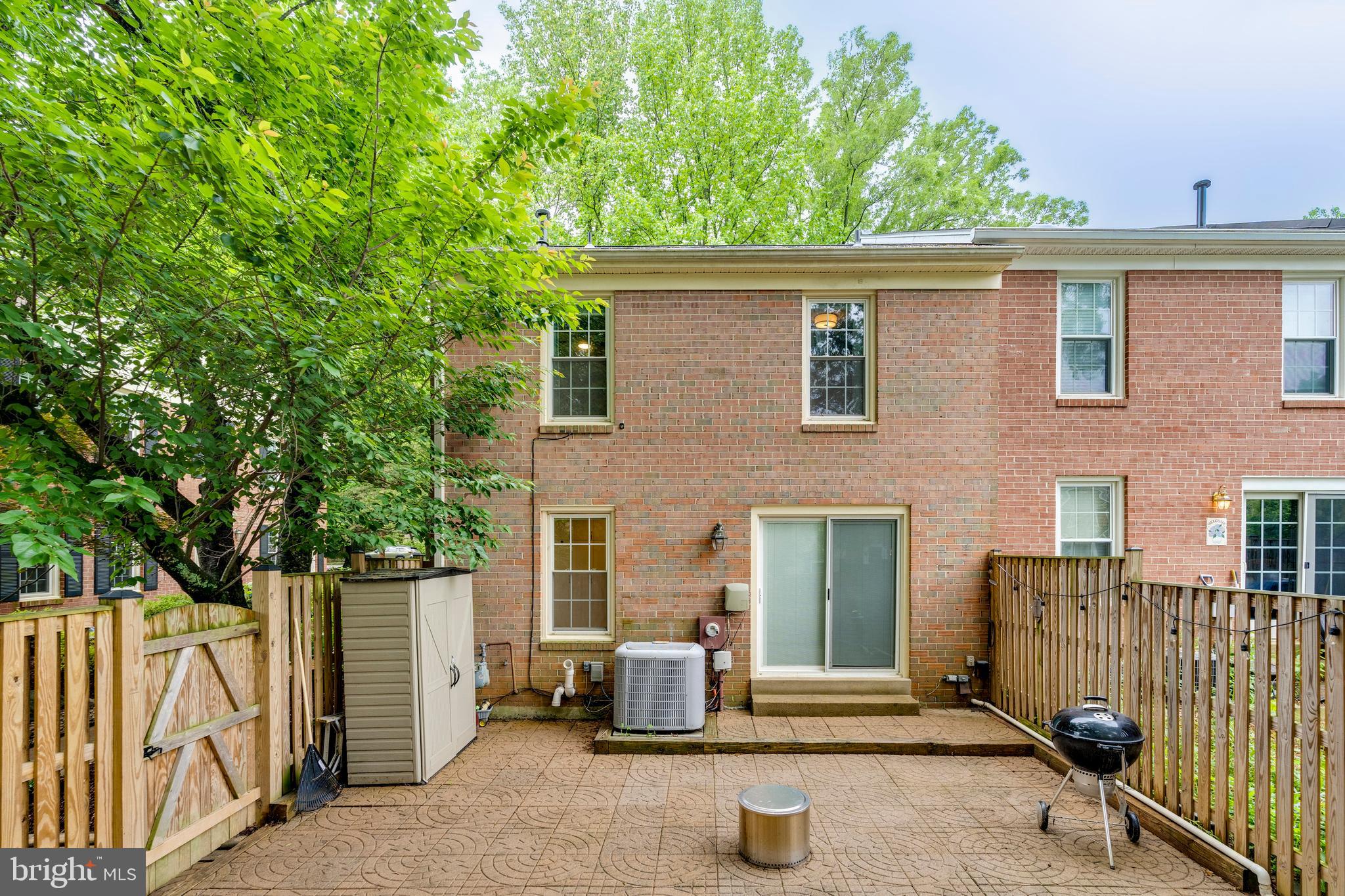 DEEPWOOD - Residential