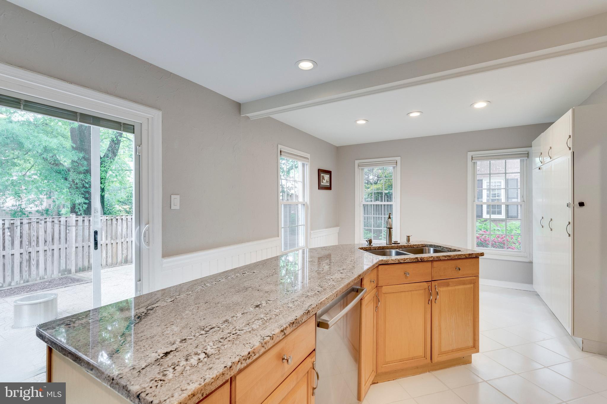 DEEPWOOD - Residential