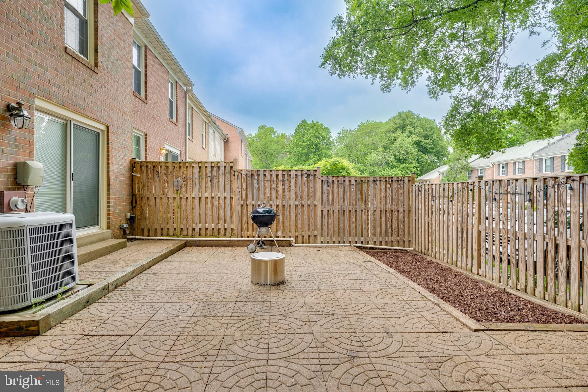 DEEPWOOD - Residential