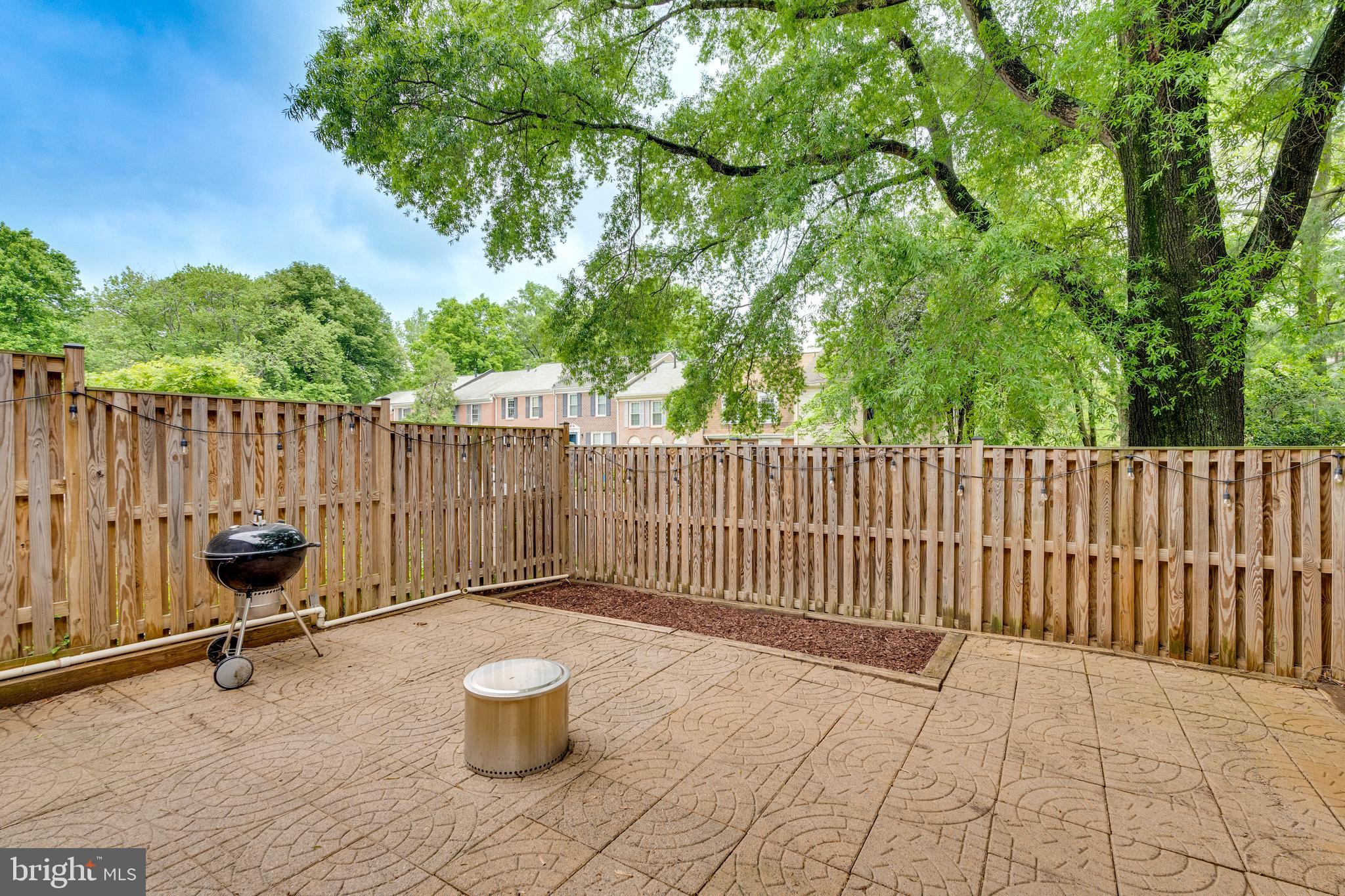 DEEPWOOD - Residential