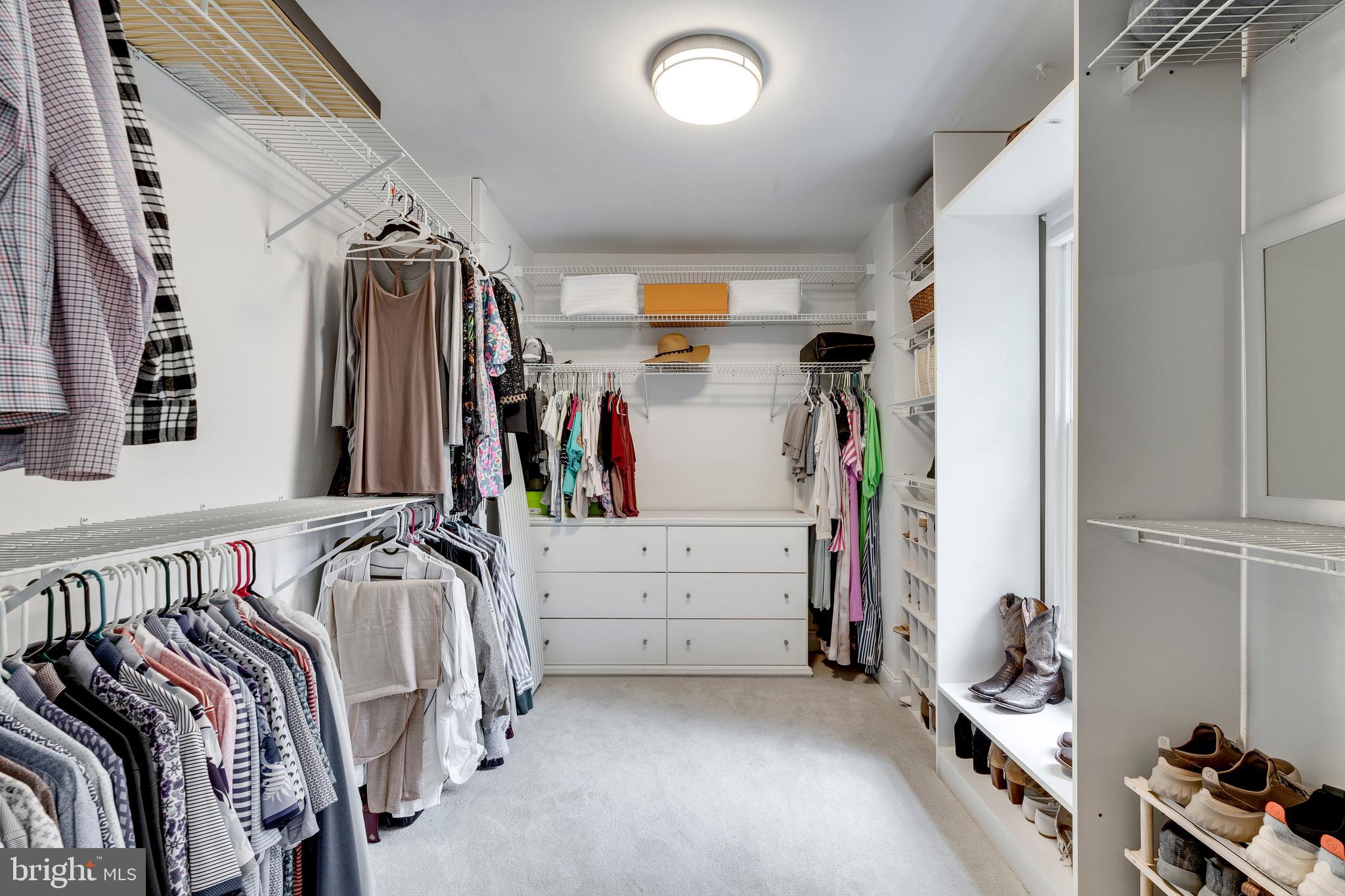 DEEPWOOD - Residential