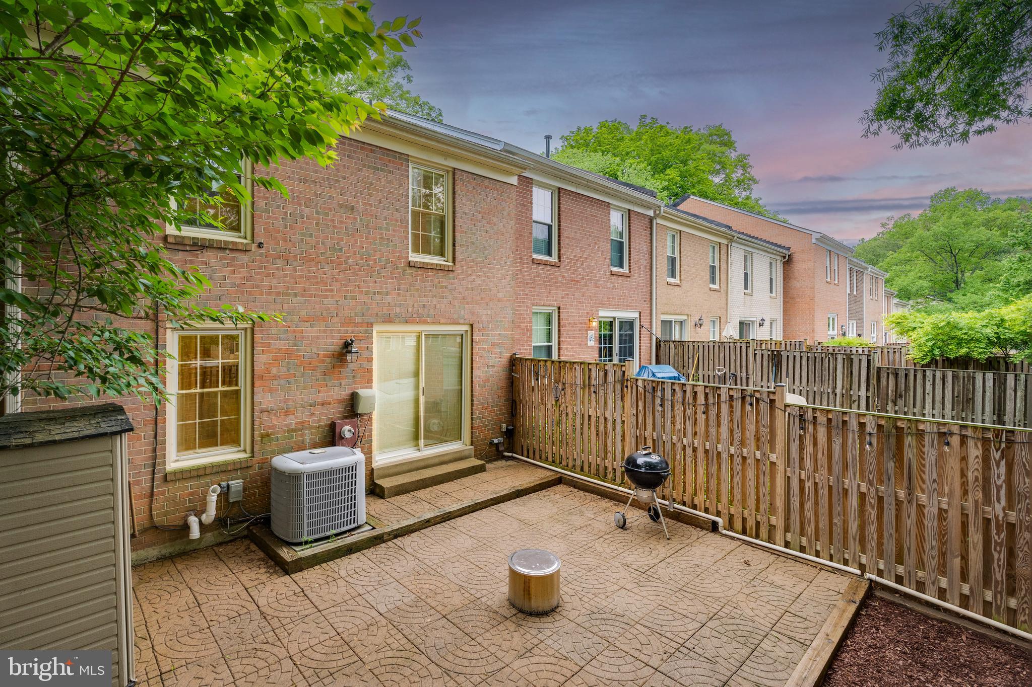 DEEPWOOD - Residential