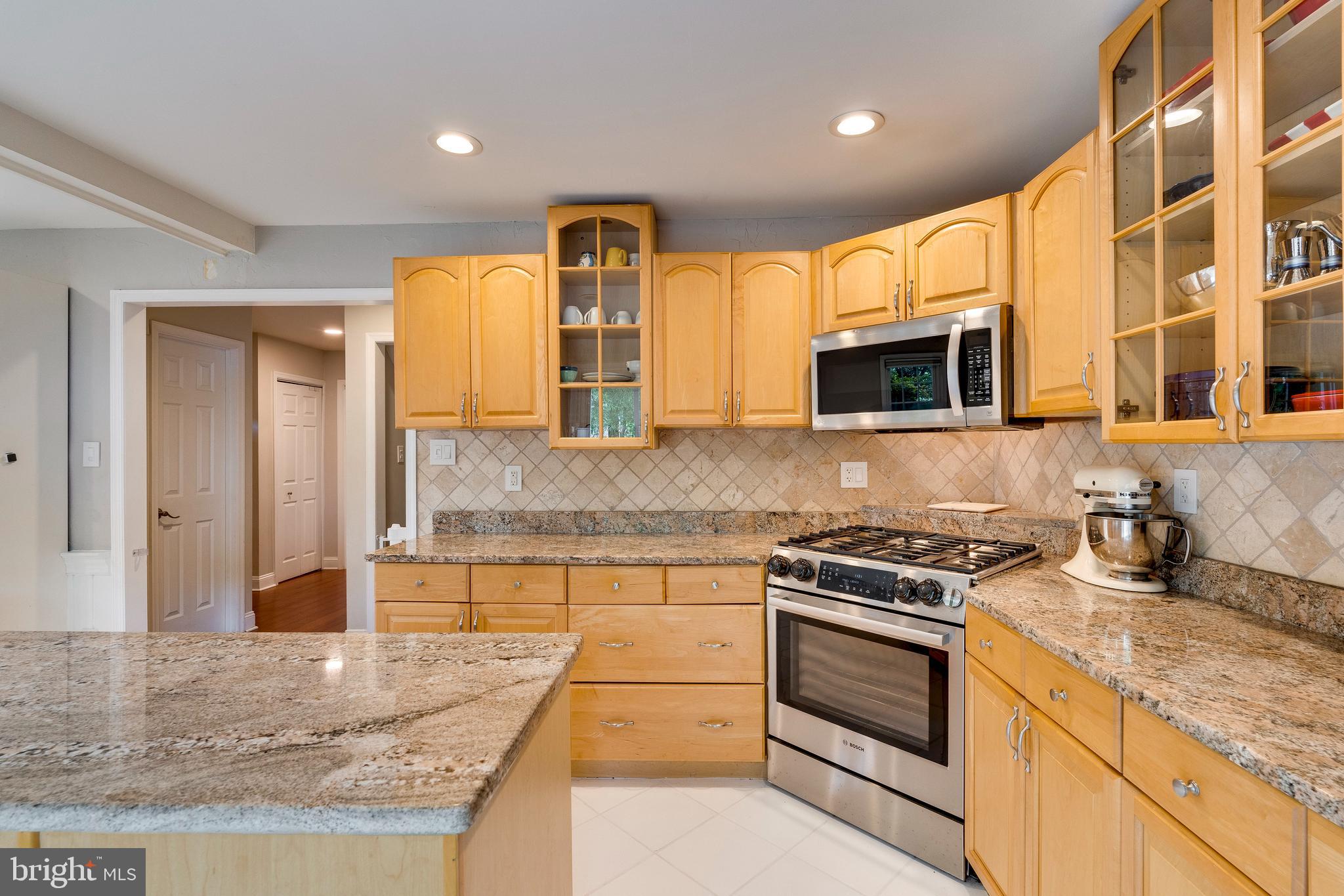 DEEPWOOD - Residential