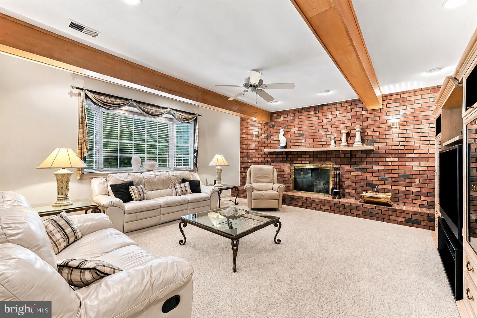 1434 COOPER CIR