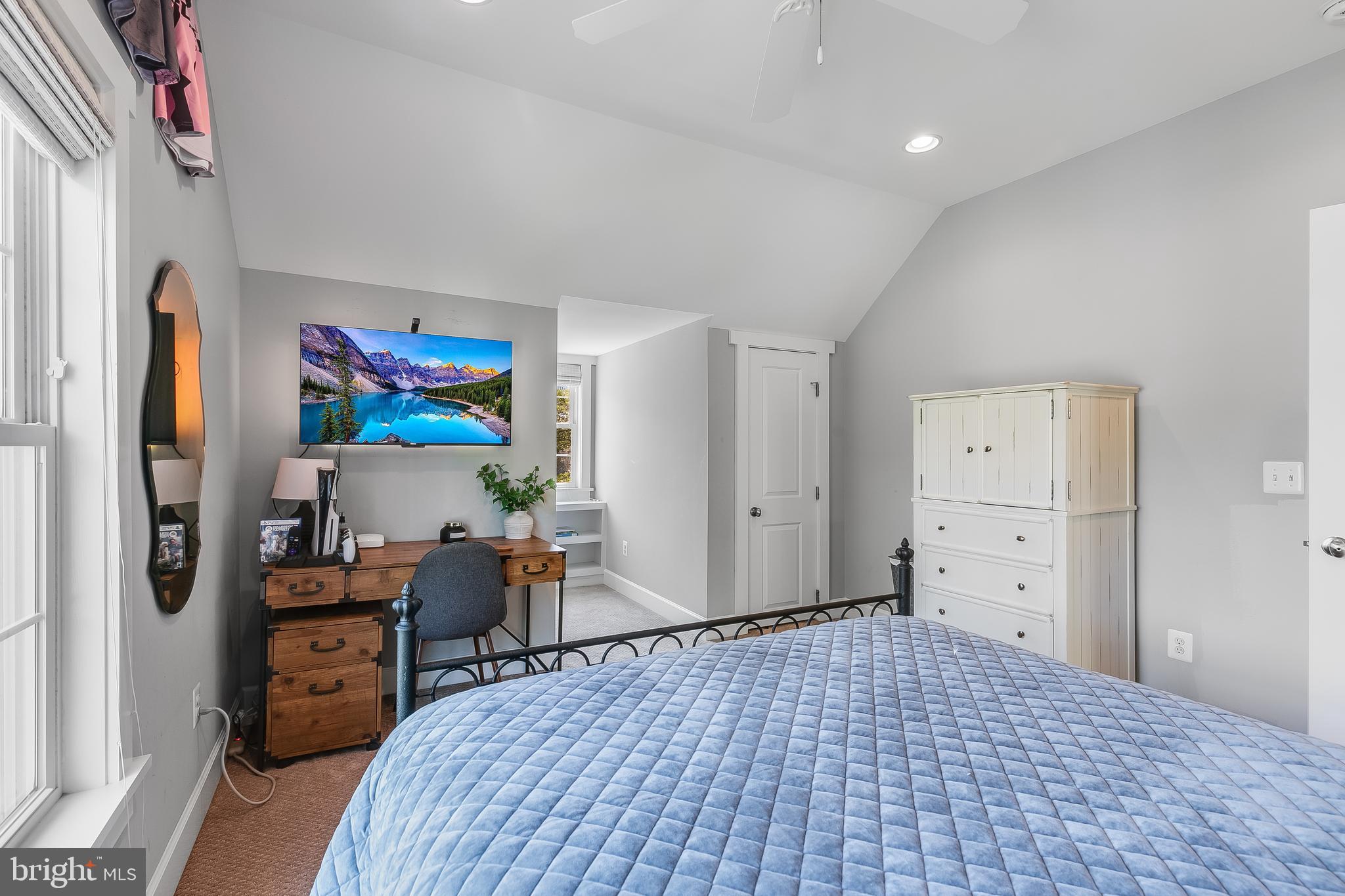 LEEWAY HEIGHTS - Residential