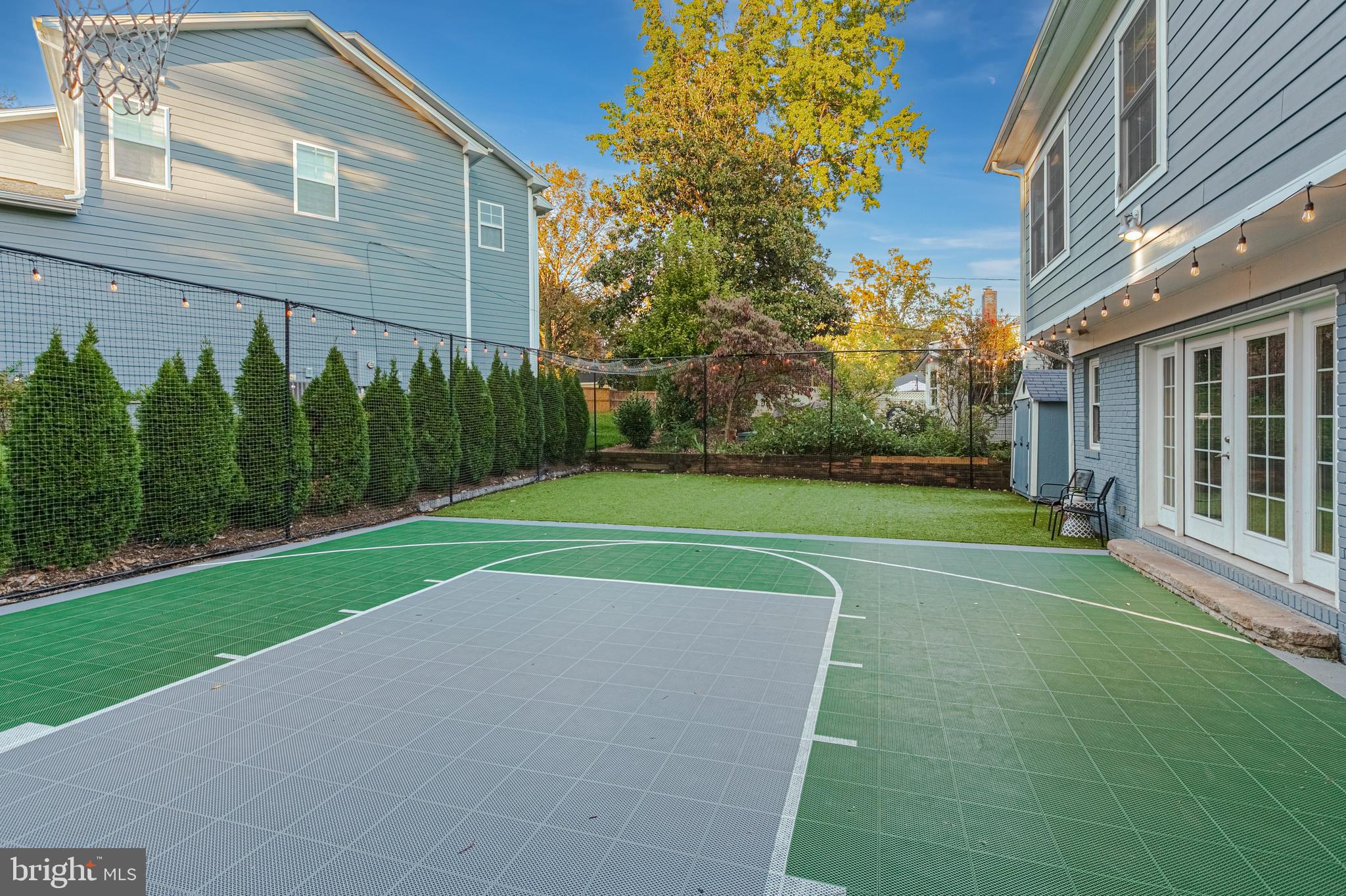 LEEWAY HEIGHTS - Residential