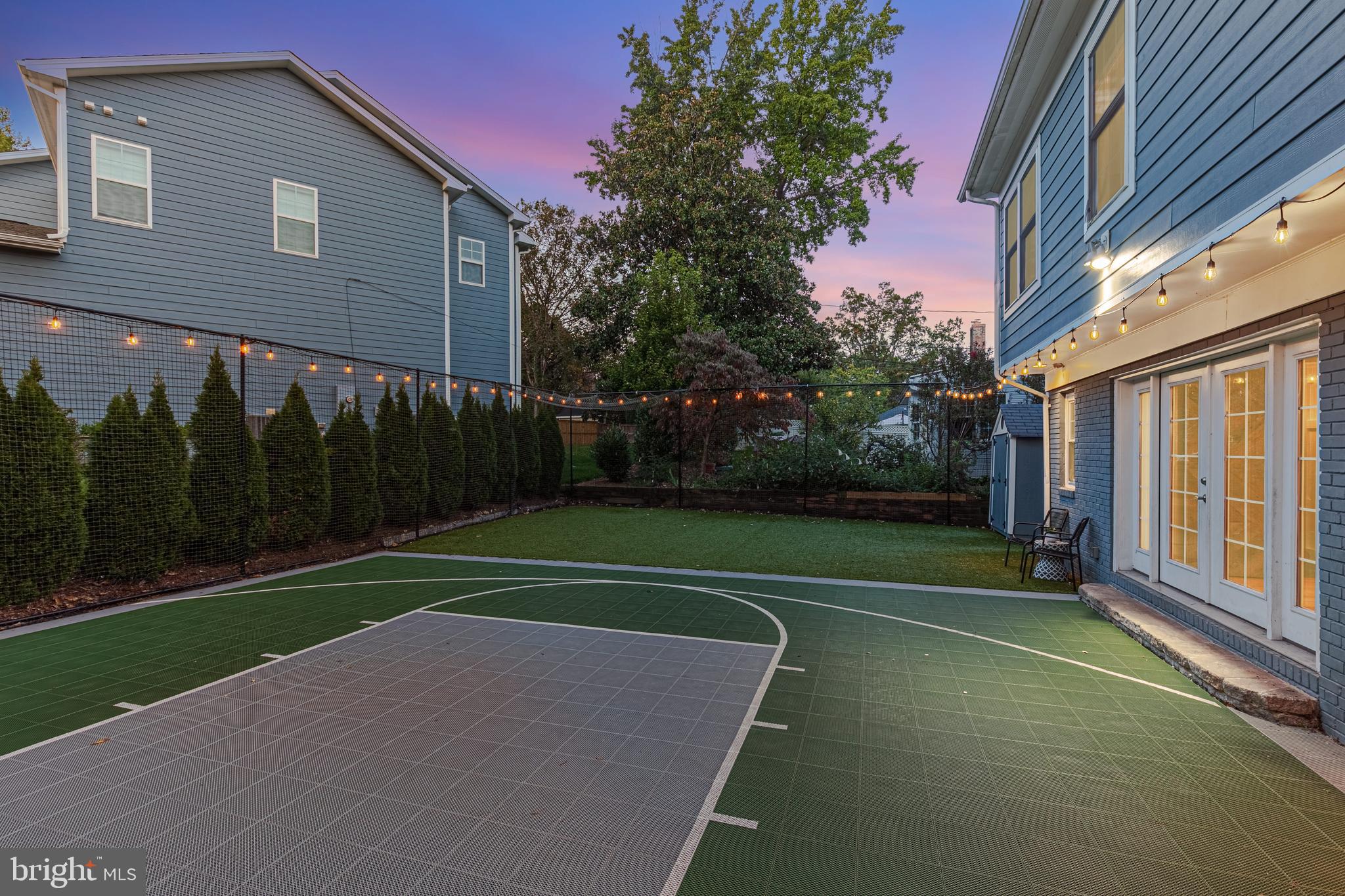 LEEWAY HEIGHTS - Residential