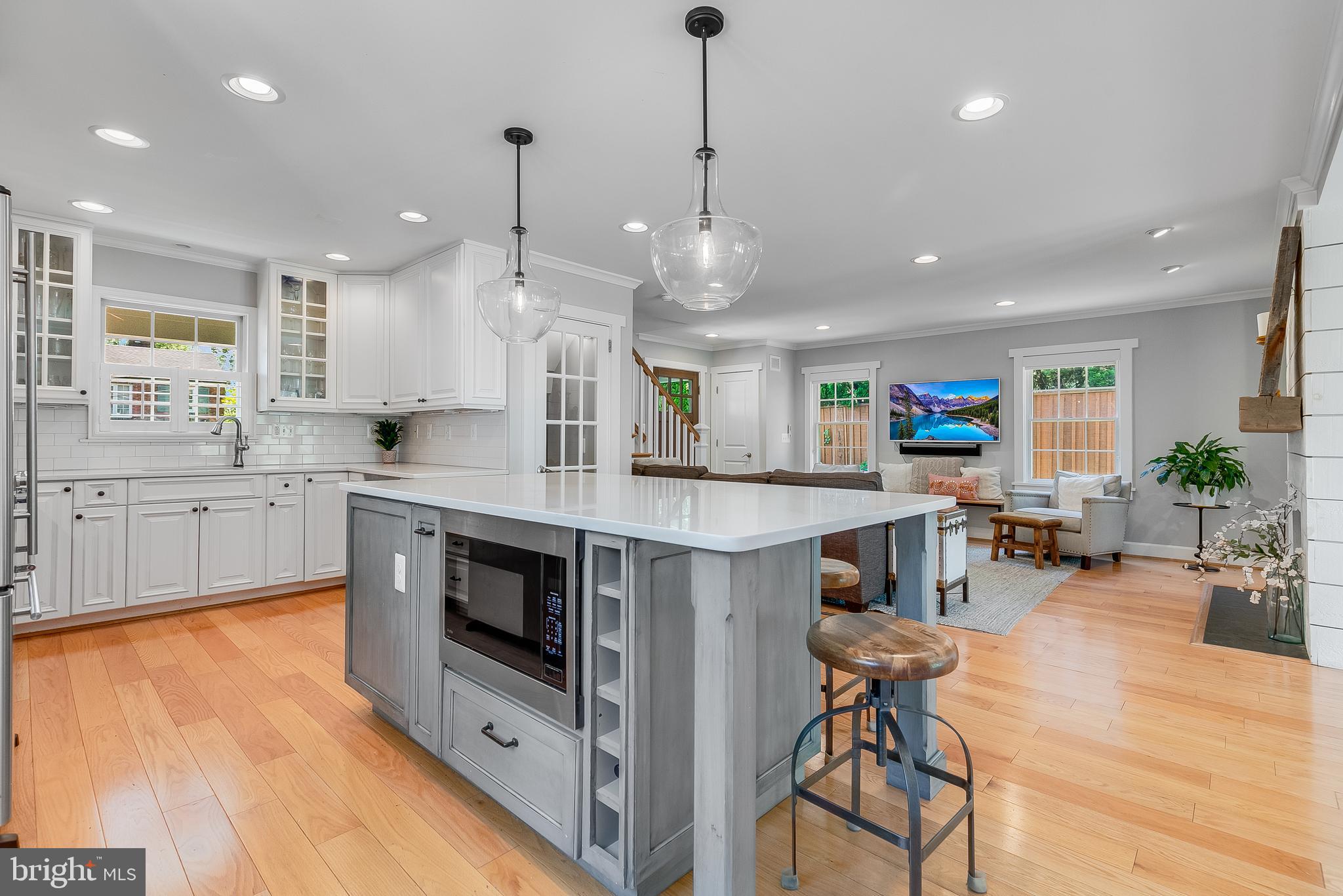 LEEWAY HEIGHTS - Residential