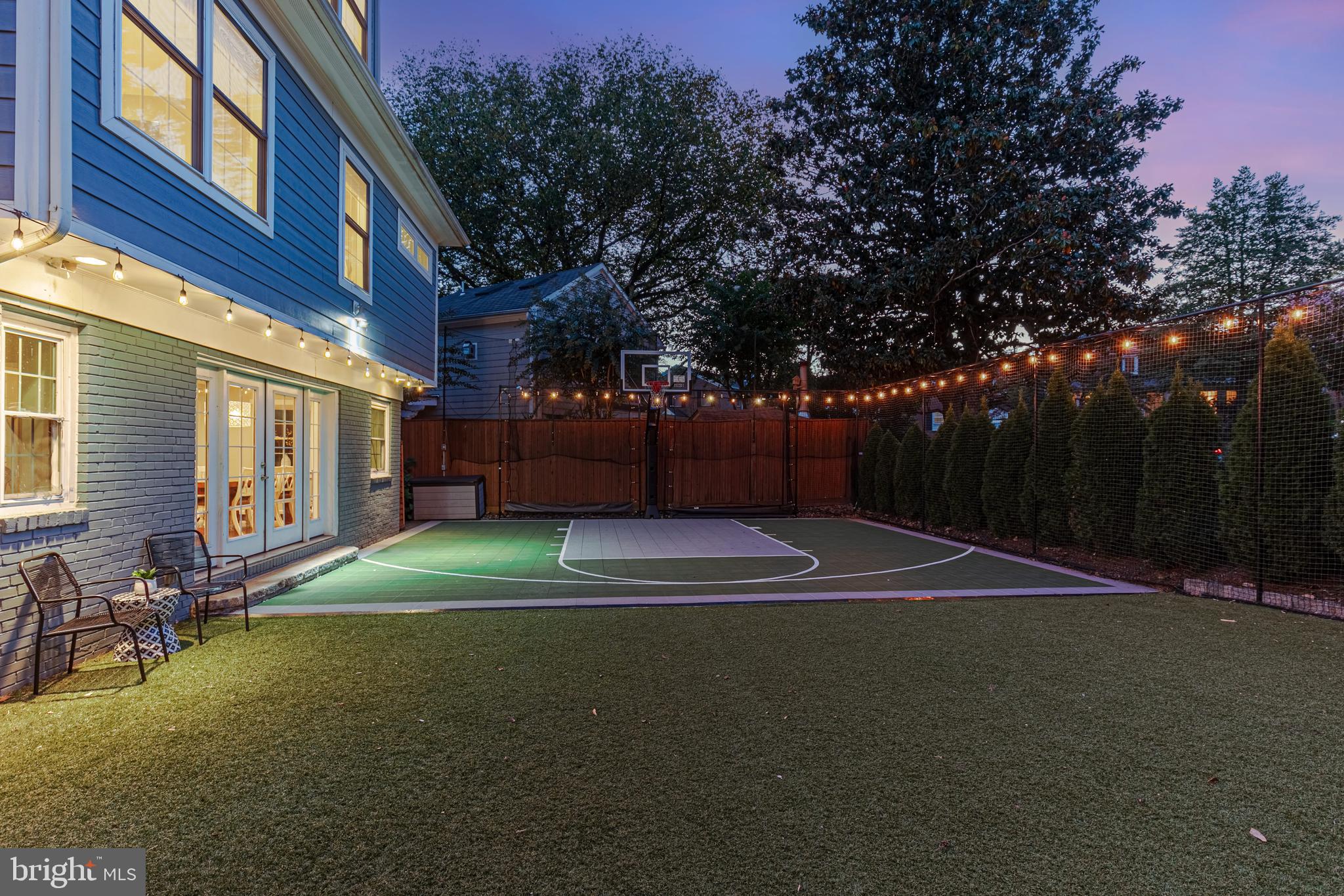 LEEWAY HEIGHTS - Residential