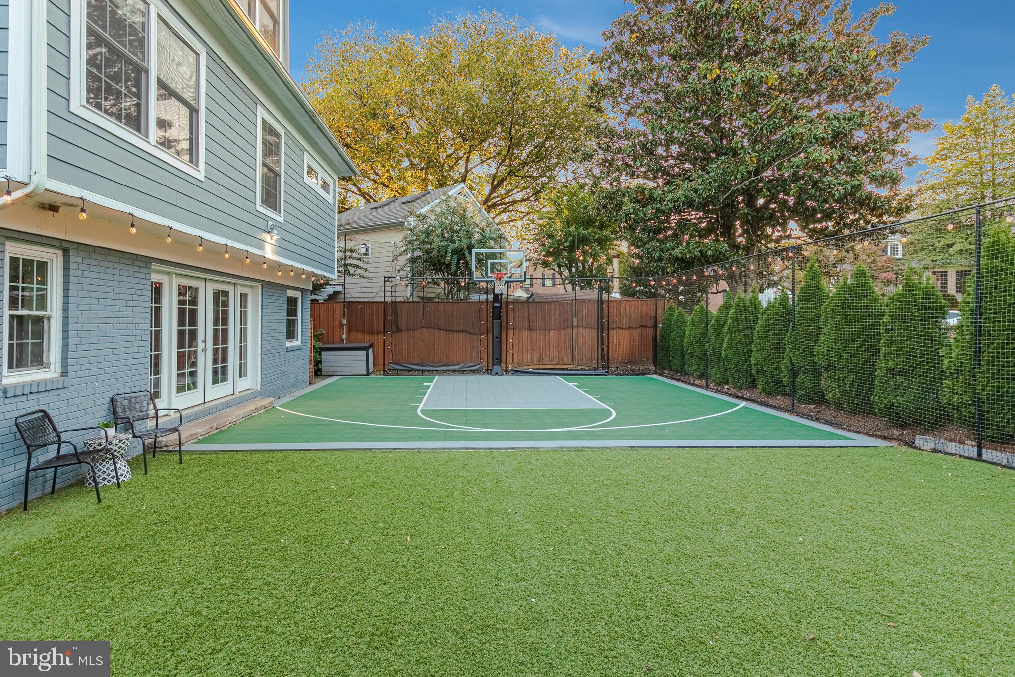 LEEWAY HEIGHTS - Residential