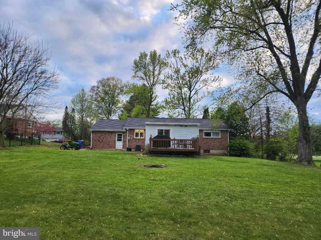 2777 ROOSEVELT AVENUE