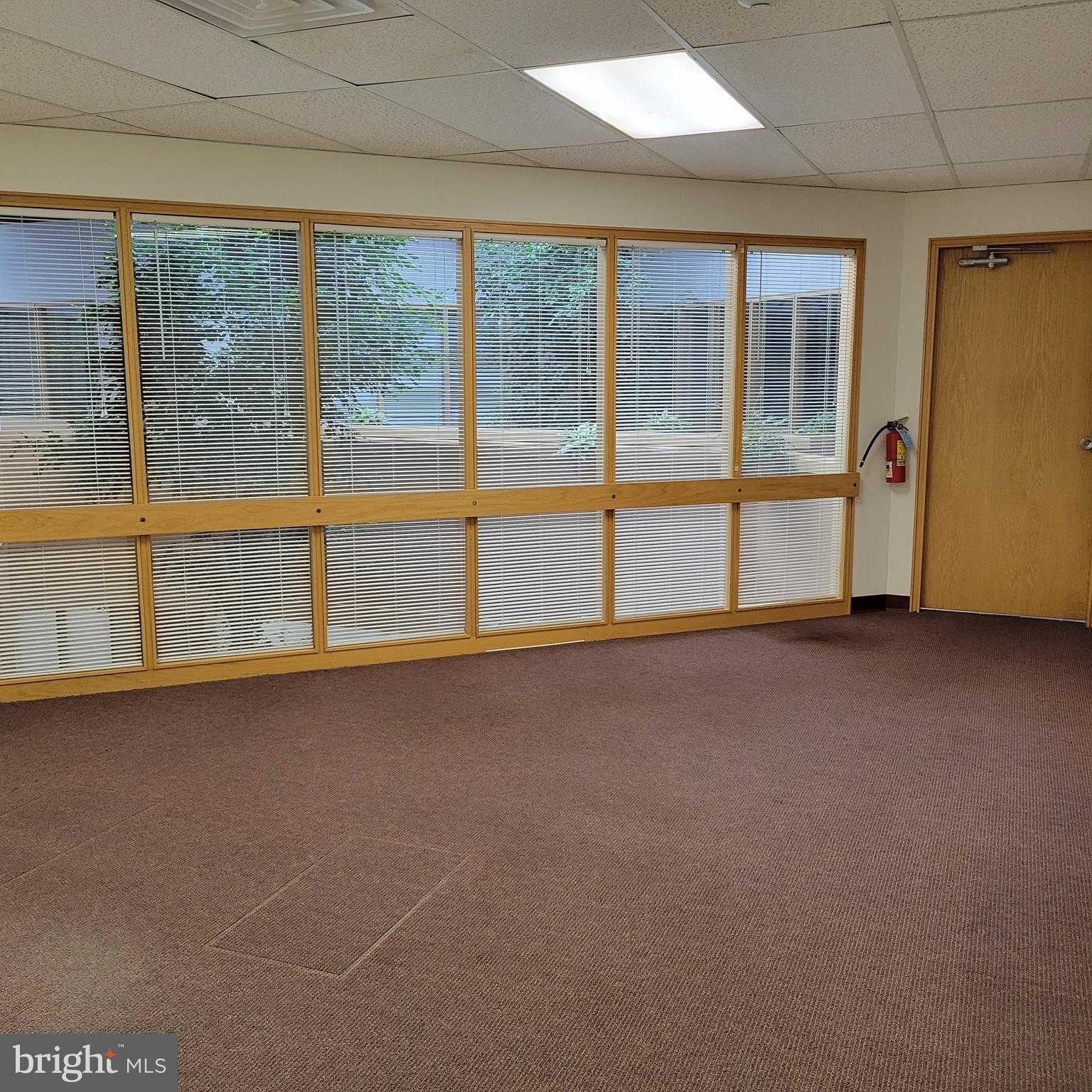 EXECUTIVE PARK NORTH - Commercial Lease