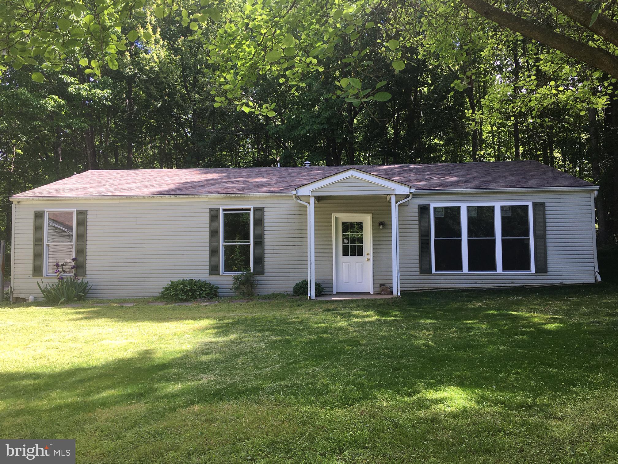 FREELAND - Residential Lease