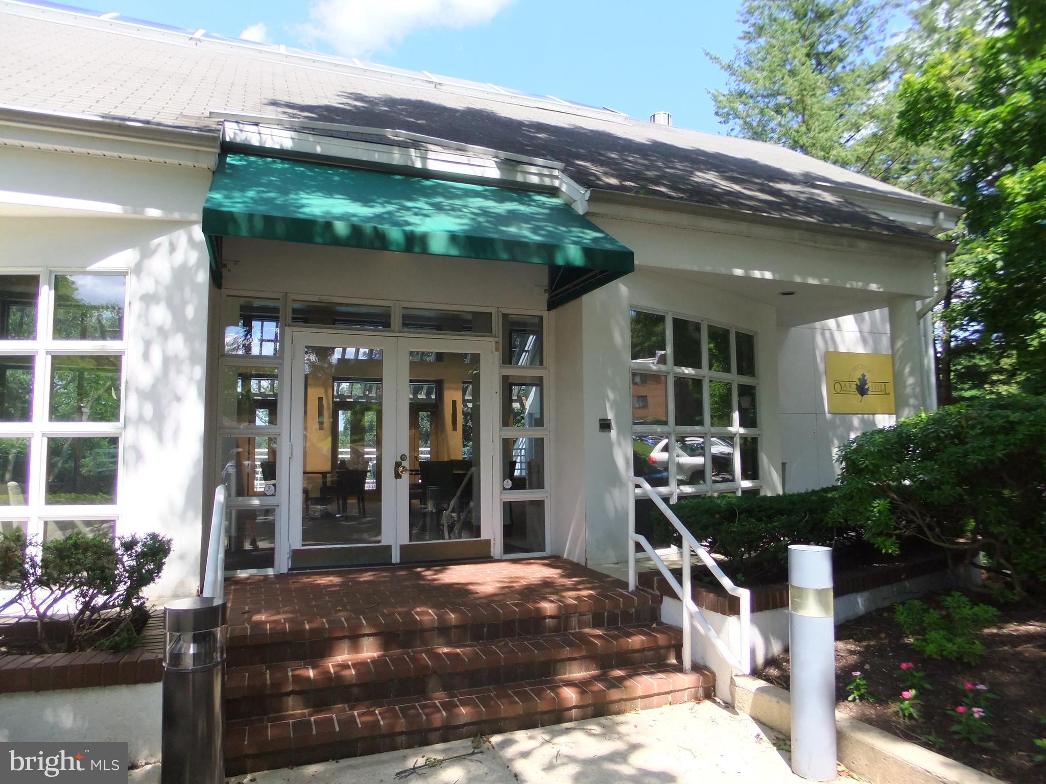 OAK HILL - Residential