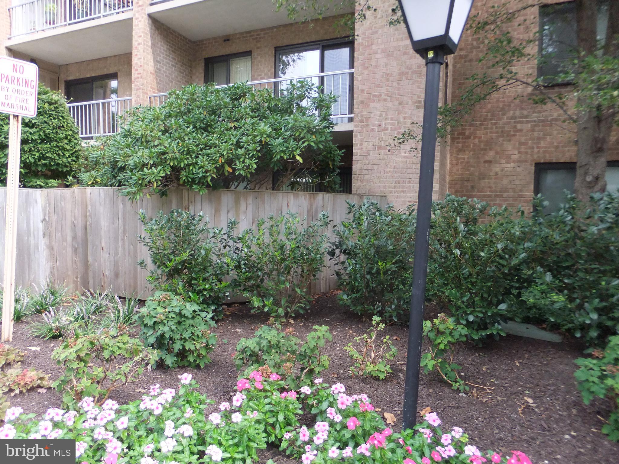 OAK HILL - Residential