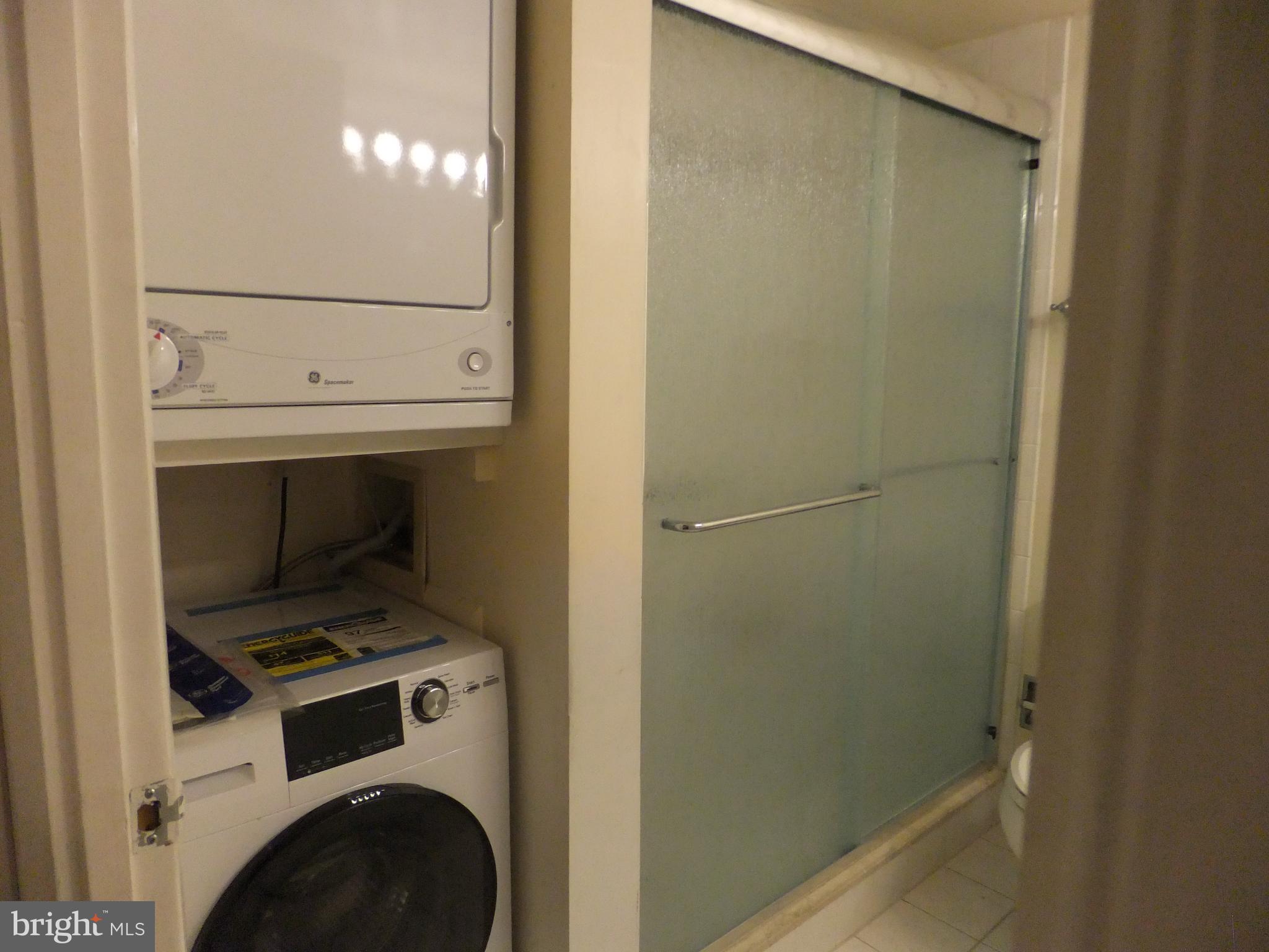 OAK HILL - Residential