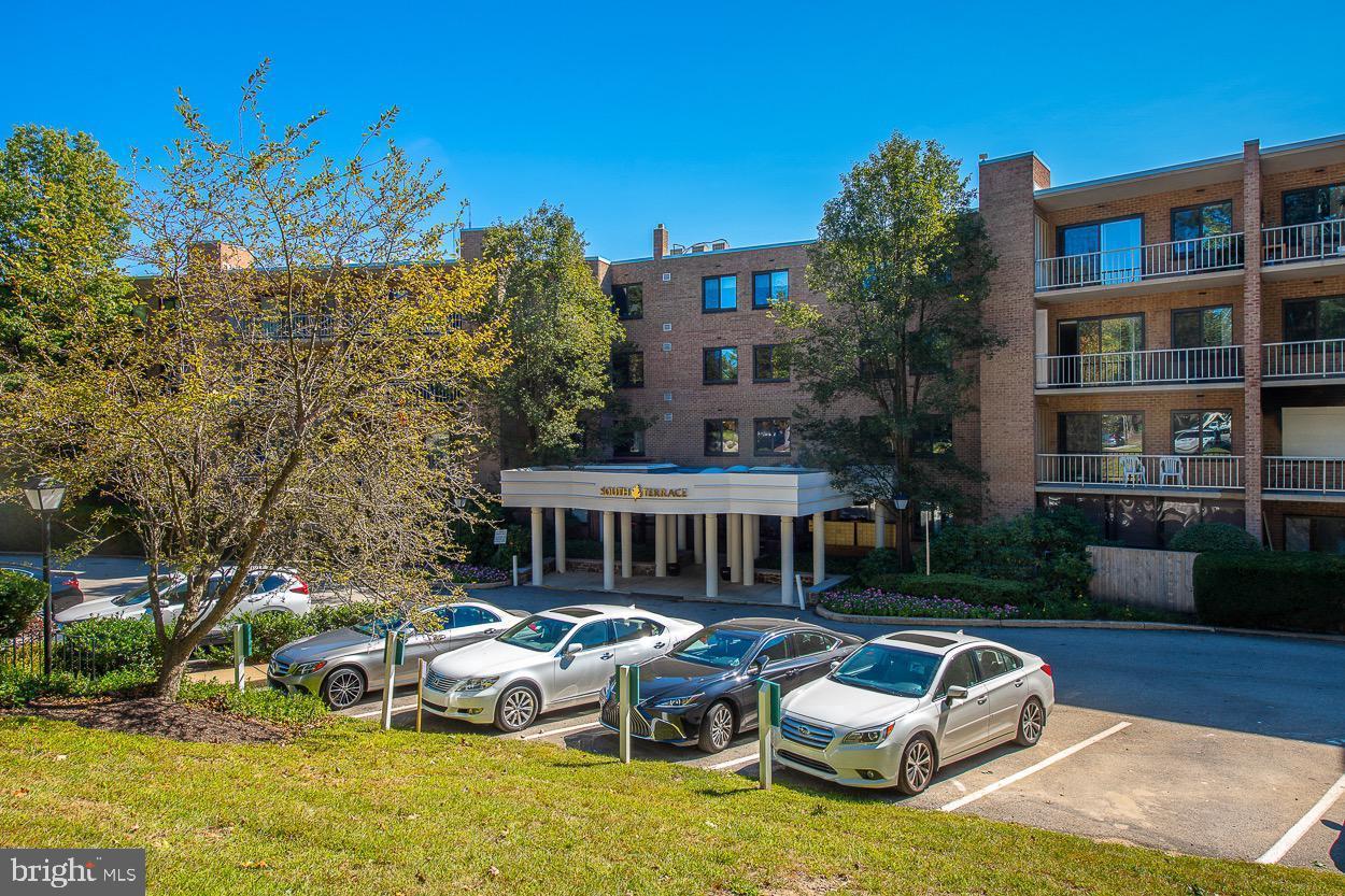 OAK HILL - Residential