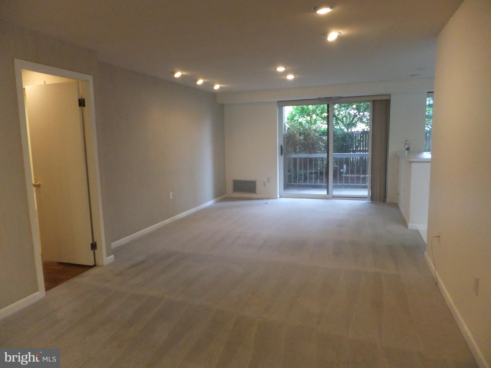 OAK HILL - Residential