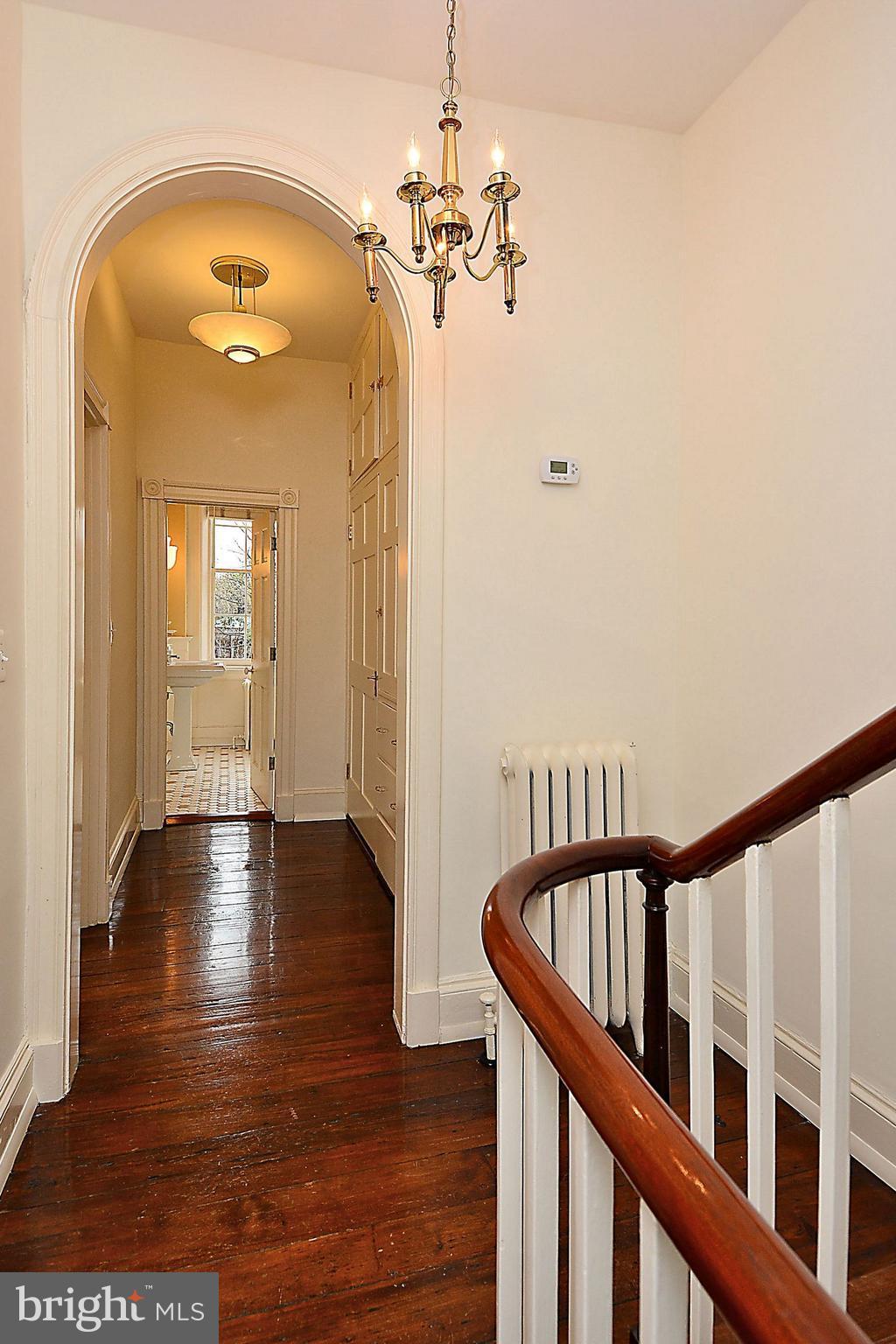 OLD TOWN - Commercial Sale