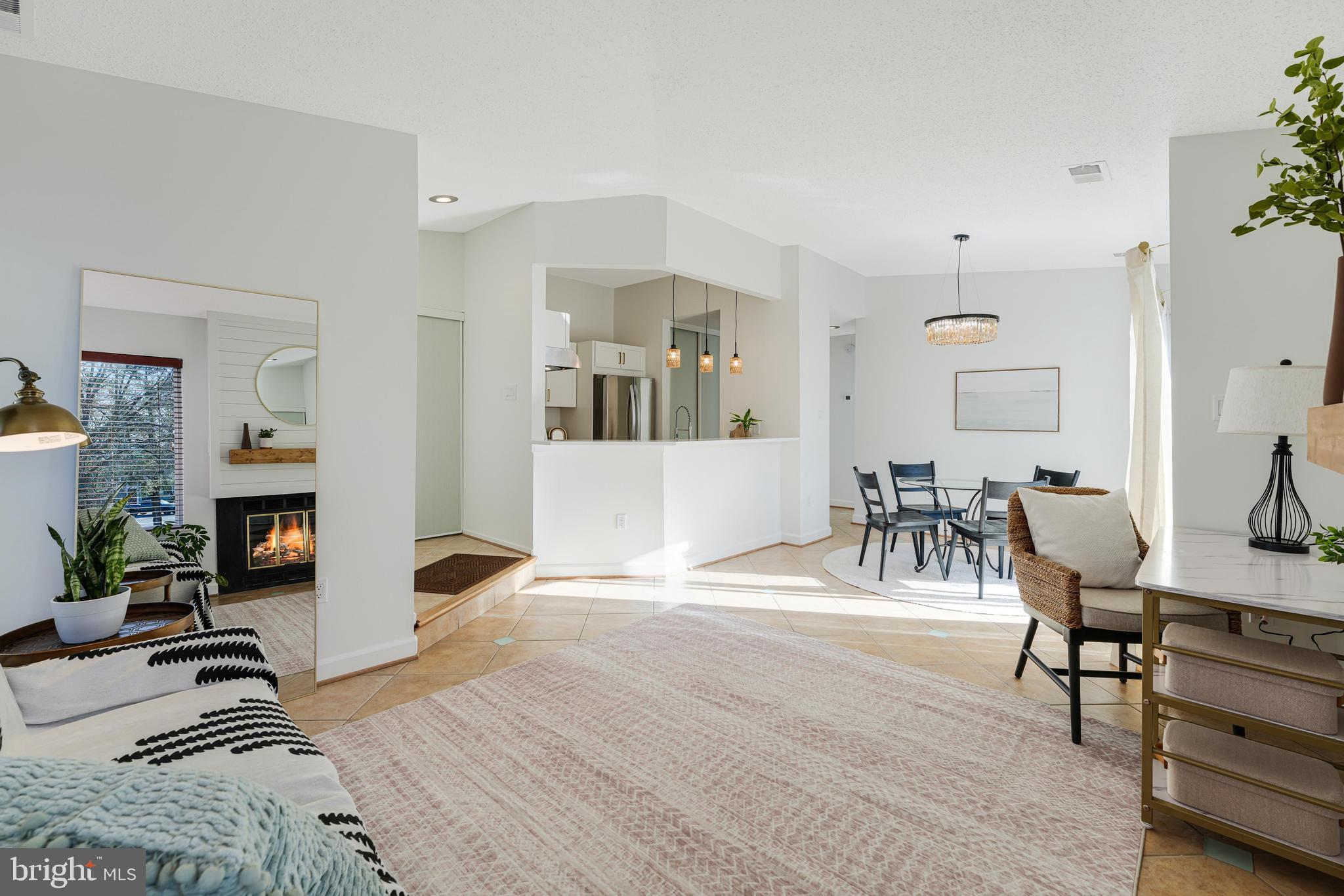 RESTON - Residential