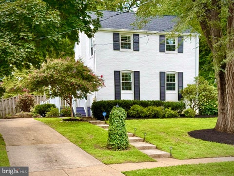 Homes For Sale - 3000 Marshall St<br/> FALLS CHURCH, VA 22042