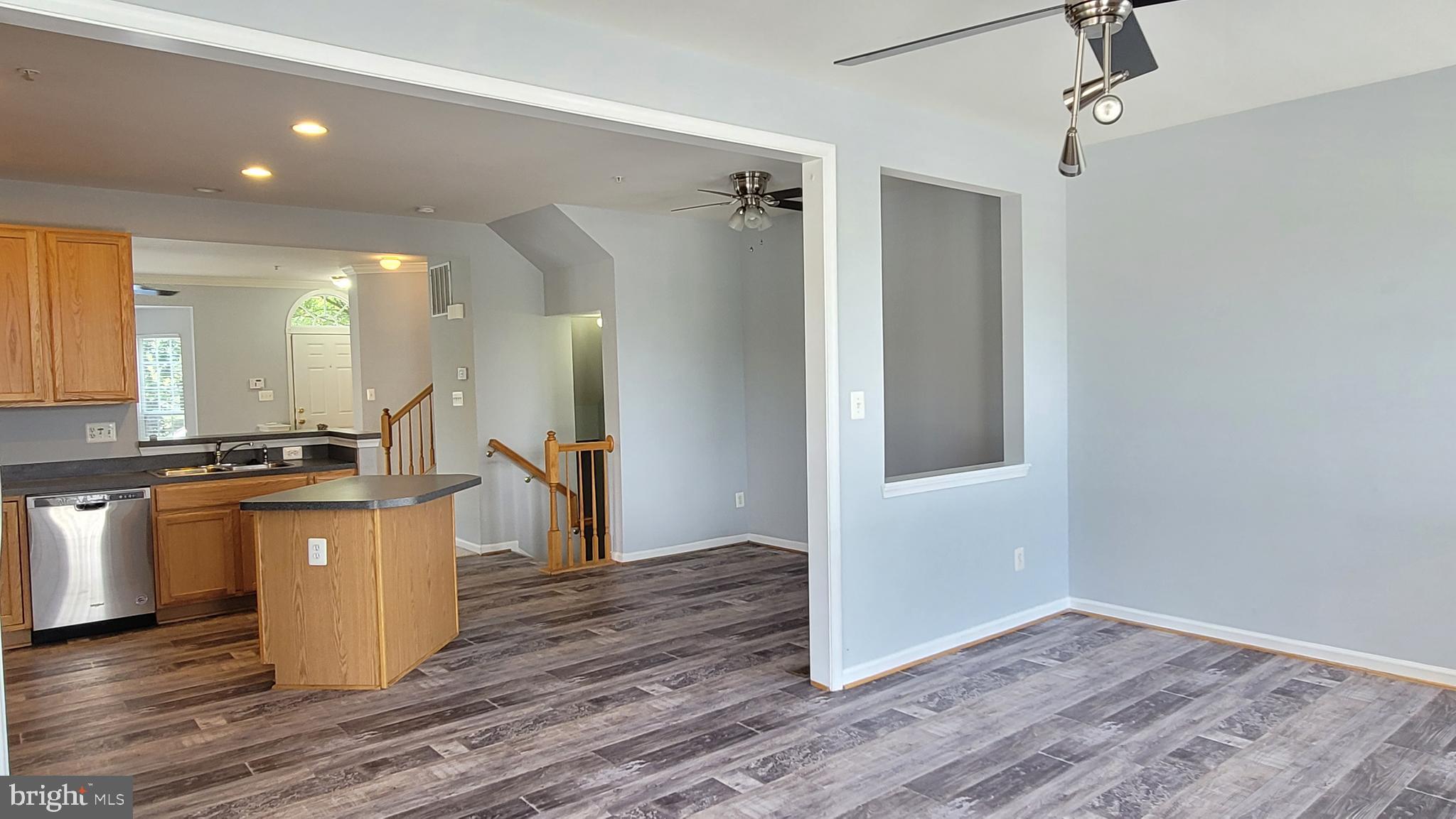 VILLAGES OF URBANA - Residential Lease